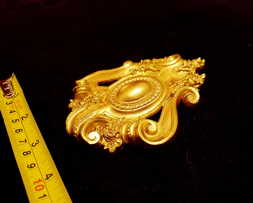DECORATIVE ORNATE LOUIS XV STYLE PLASTIC MOULDING WALL DECORATION (No42)