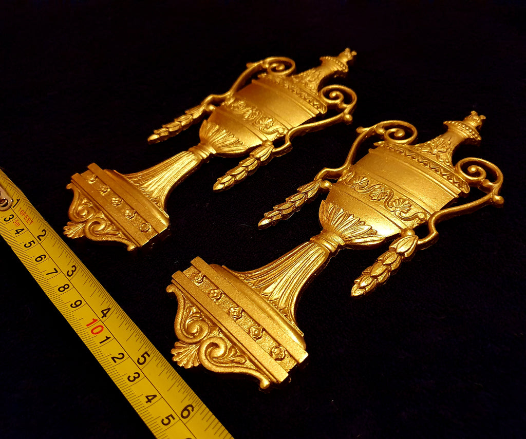PAIR DECORATIVE MOULDING ANTIQUE STYLE WALL MIRROR DECORATION (No34)