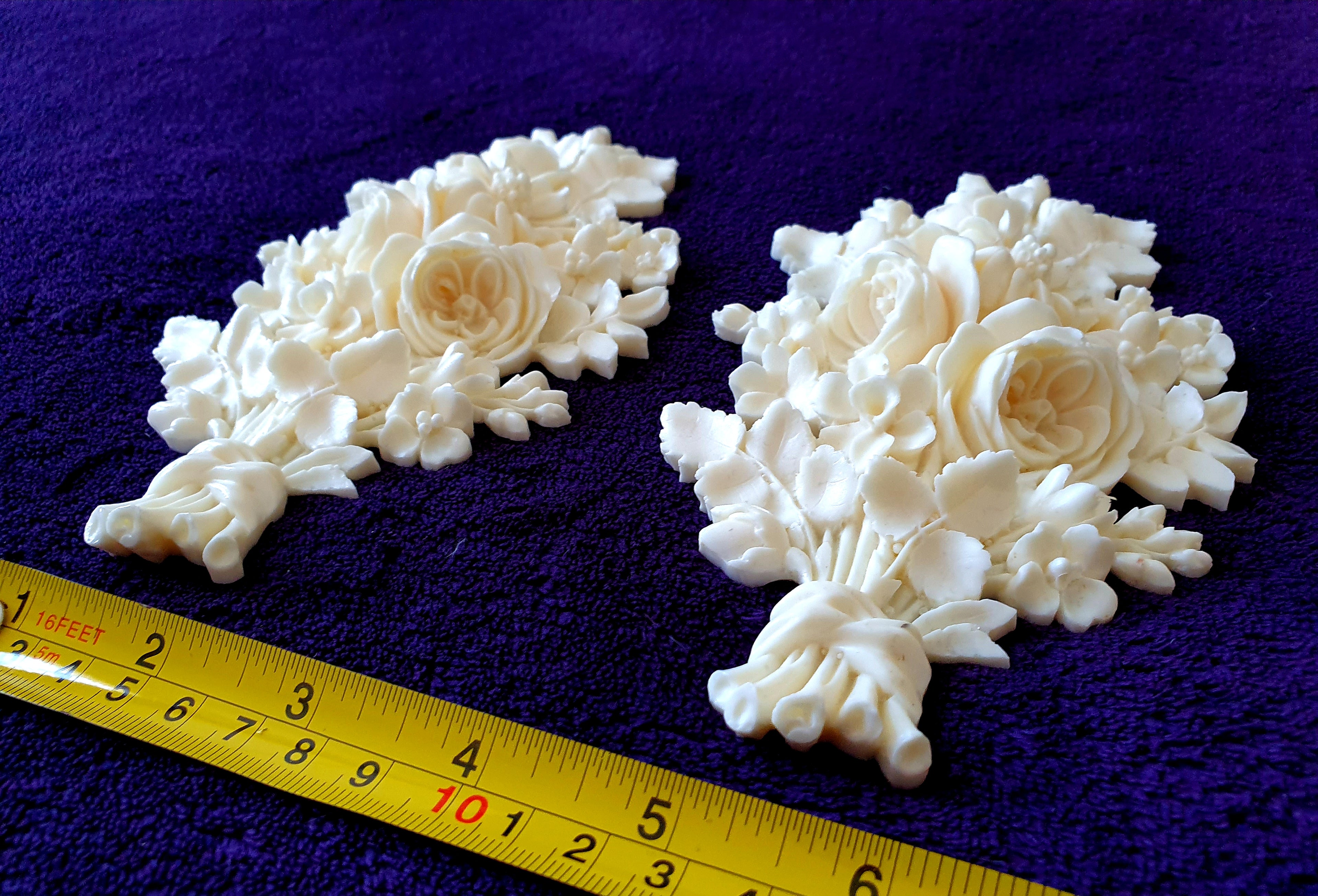 PAIR DECORATIVE MOULDING LOUIS XVI FLORAL DECORATION (No21)