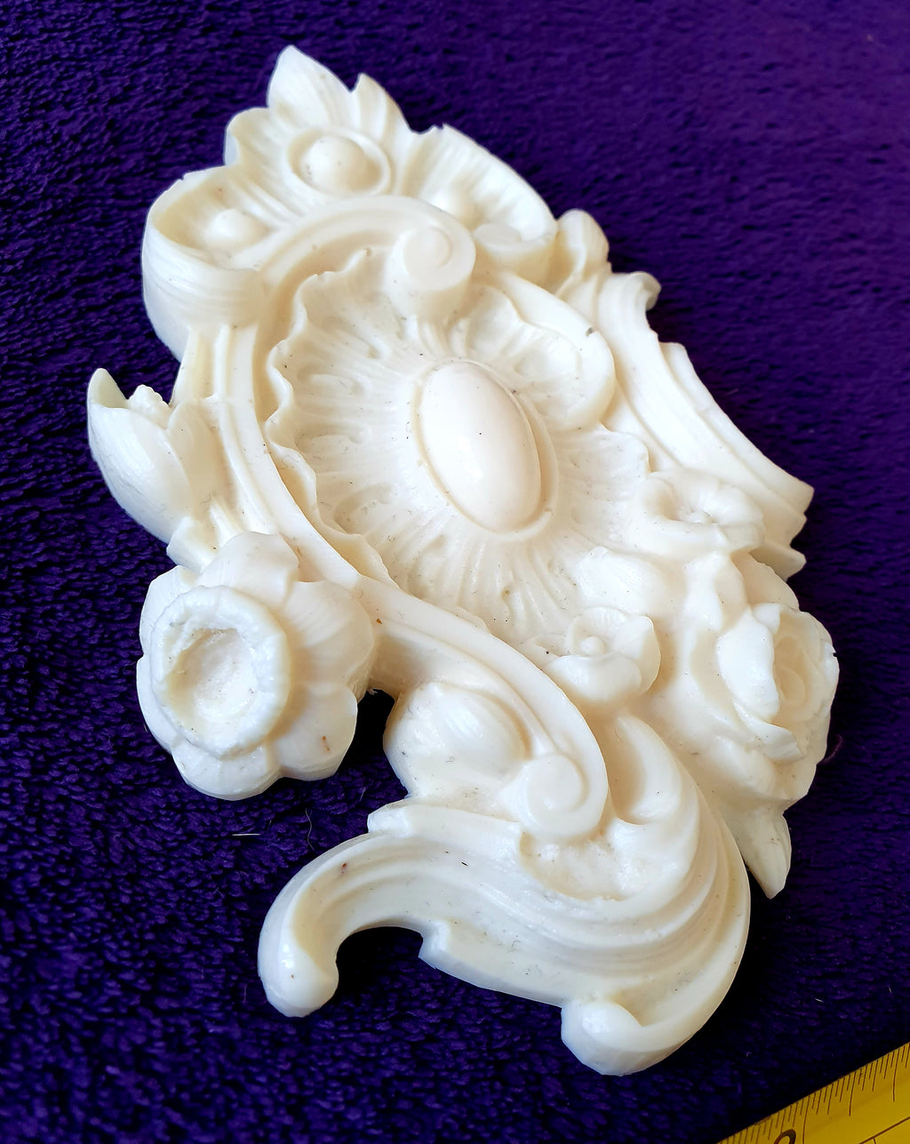DECORATIVE ORNATE LOUIS XV STYLE PLASTIC MOULDING WALL DECORATION (No41)