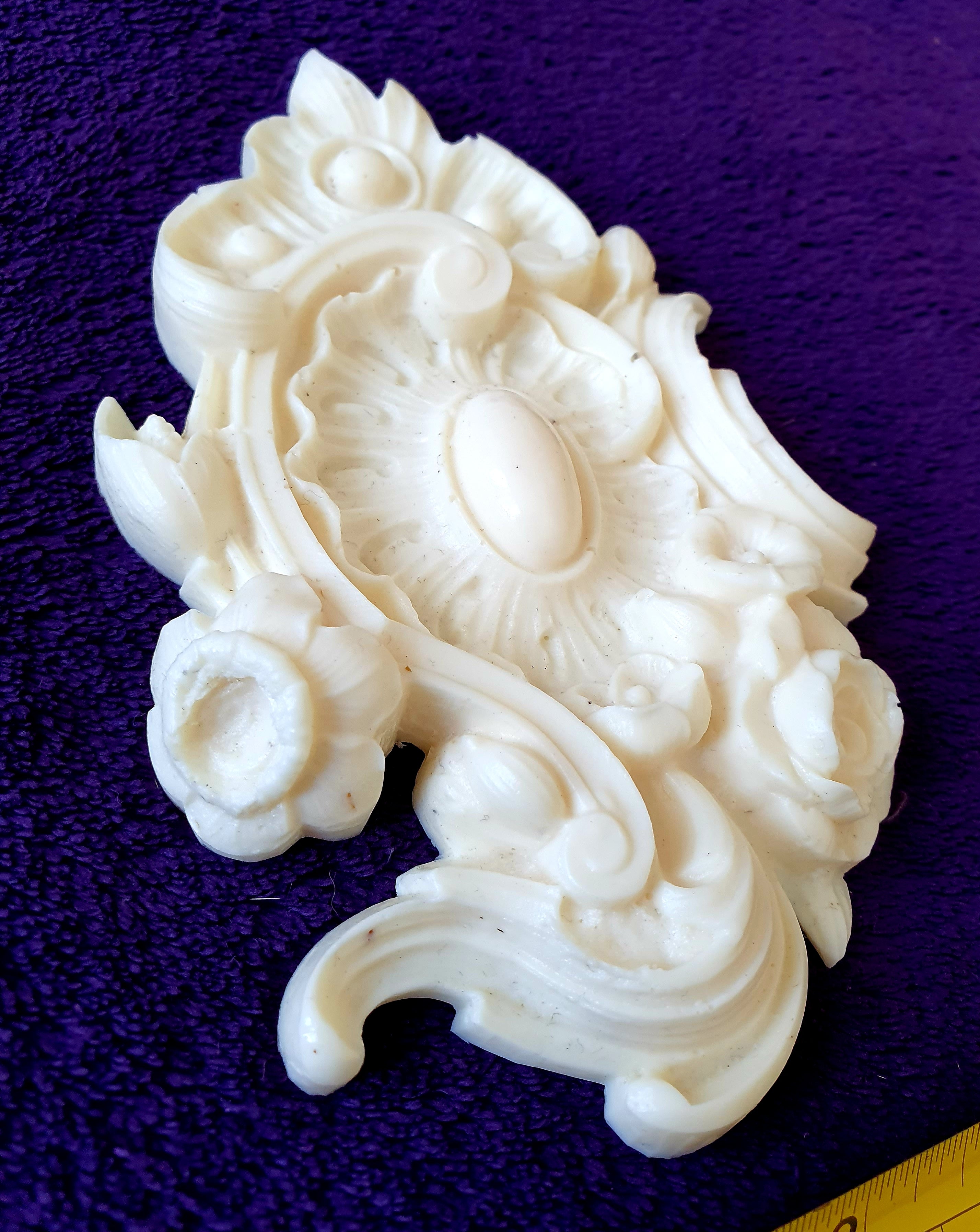 DECORATIVE ORNATE LOUIS XV STYLE PLASTIC MOULDING WALL DECORATION (No41)