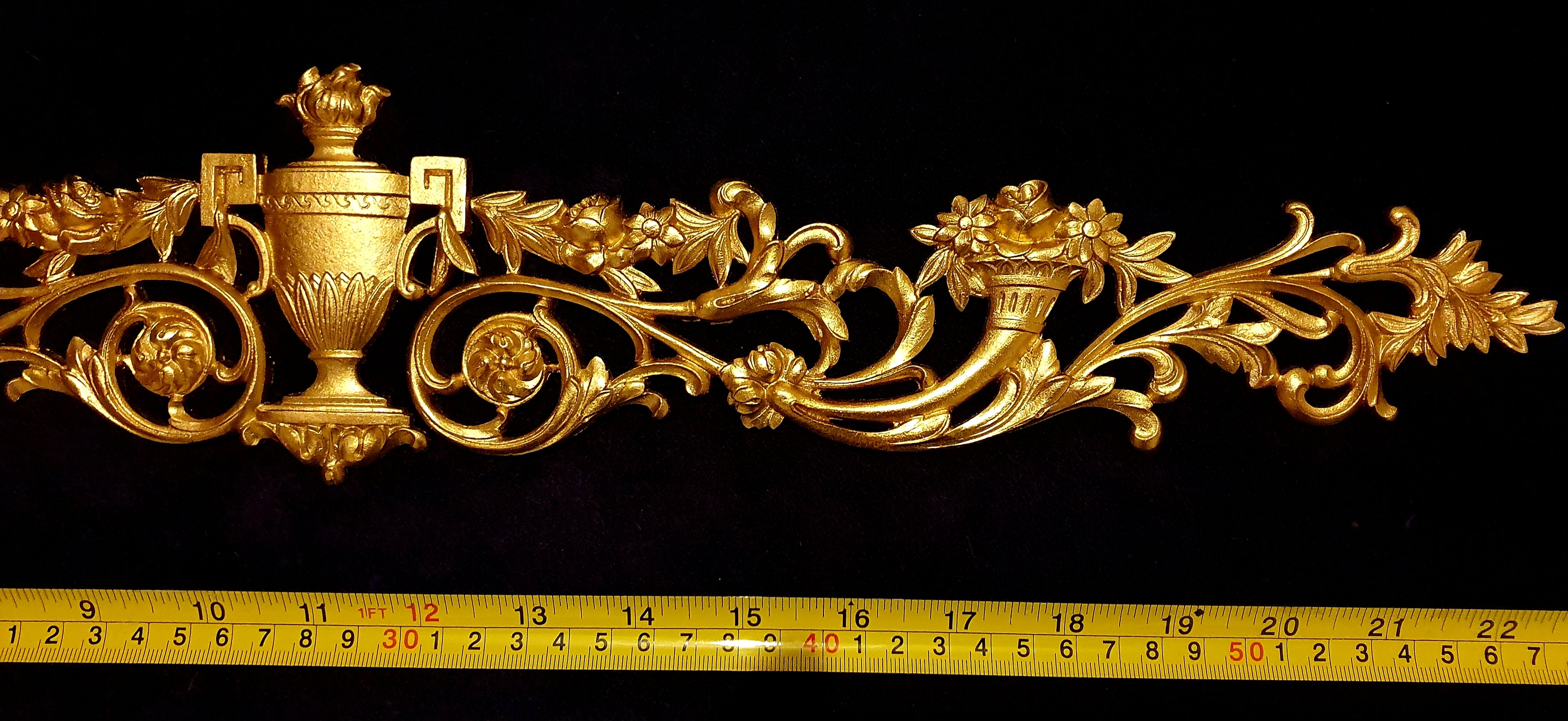 ORNATE ANTIQUE STYLE WALL MIRROR MOULDING DECORATION (No110)