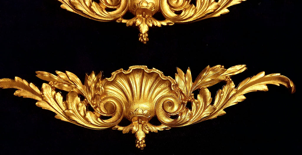 PAIR DECORATIVE MOULDING ANTIQUE ORNATE WALL OR FURNITURE DECORATION (No10)