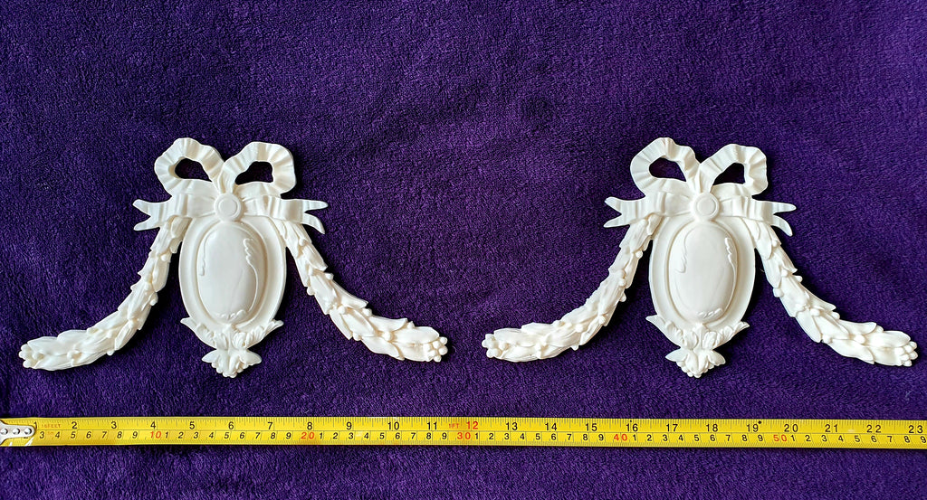 PAIR ORNATE ANTIQUE STYLE WALL MIRROR MOULDING DECORATION (No114)