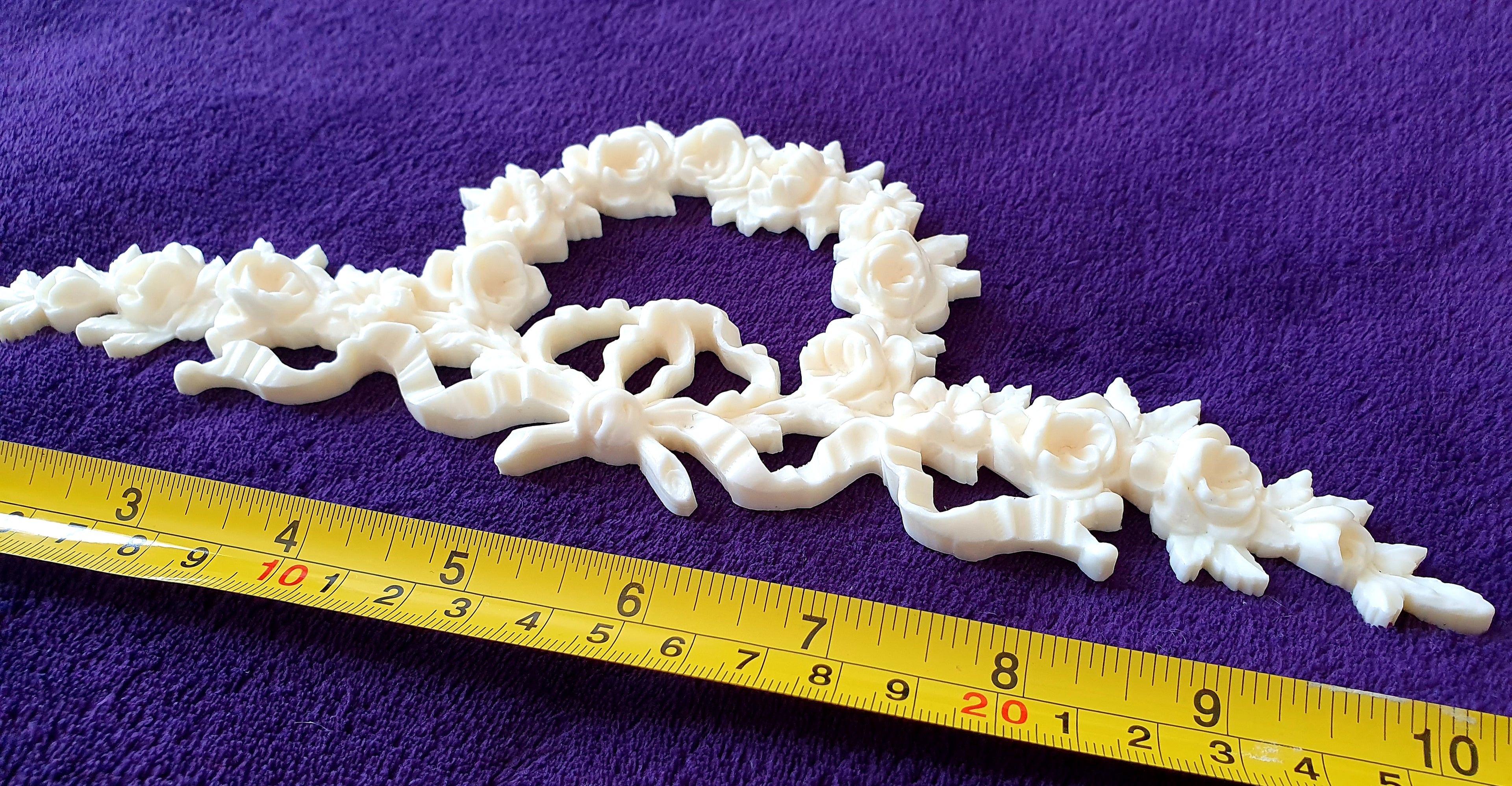 DECORATIVE MOUNT FLORAL PLASTIC WALL MIRROR DECORATION (No43)
