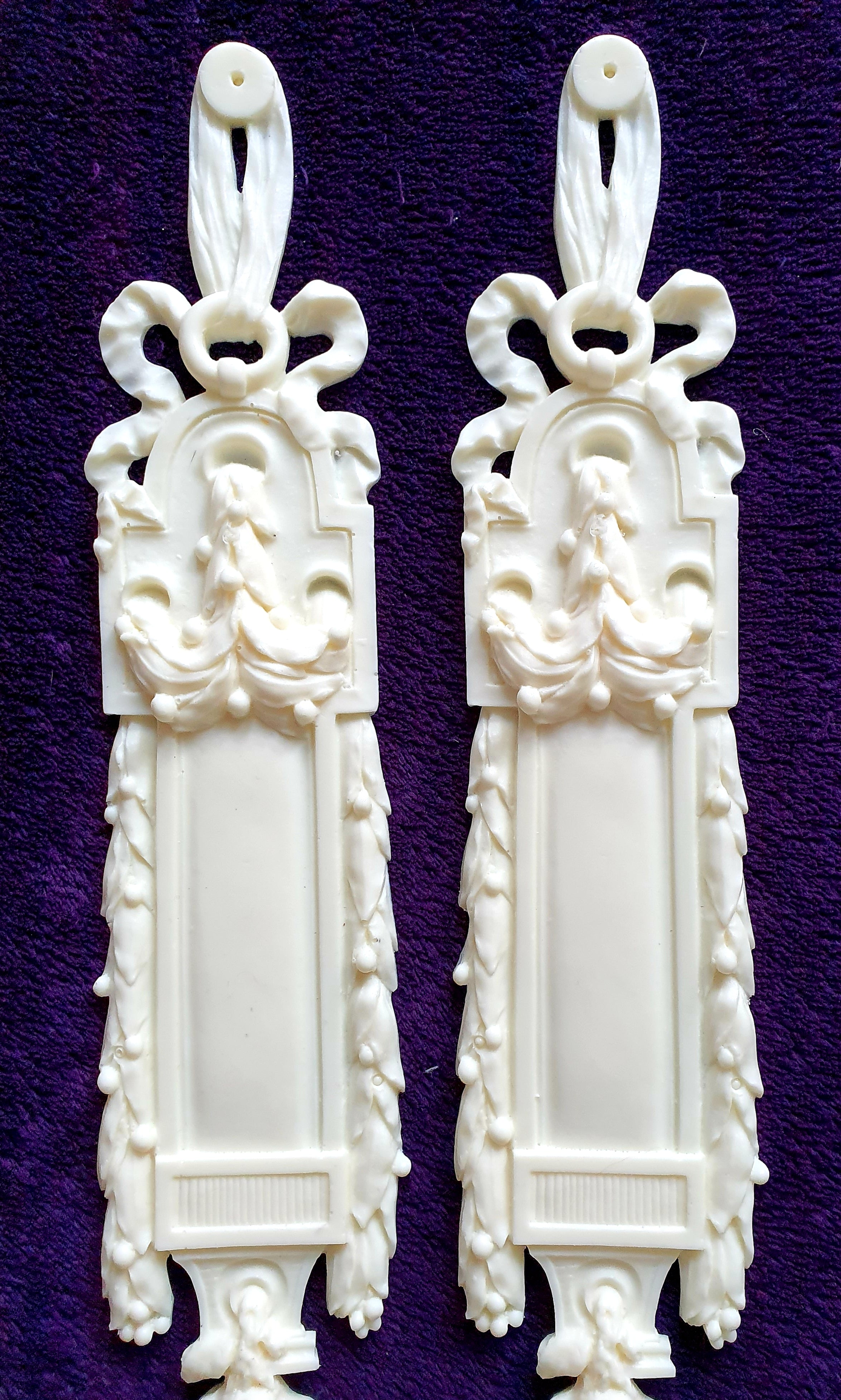 PAIR DECORATIVE MOULDING ANTIQUE STYLE WALL MIRROR DECORATION (No75)