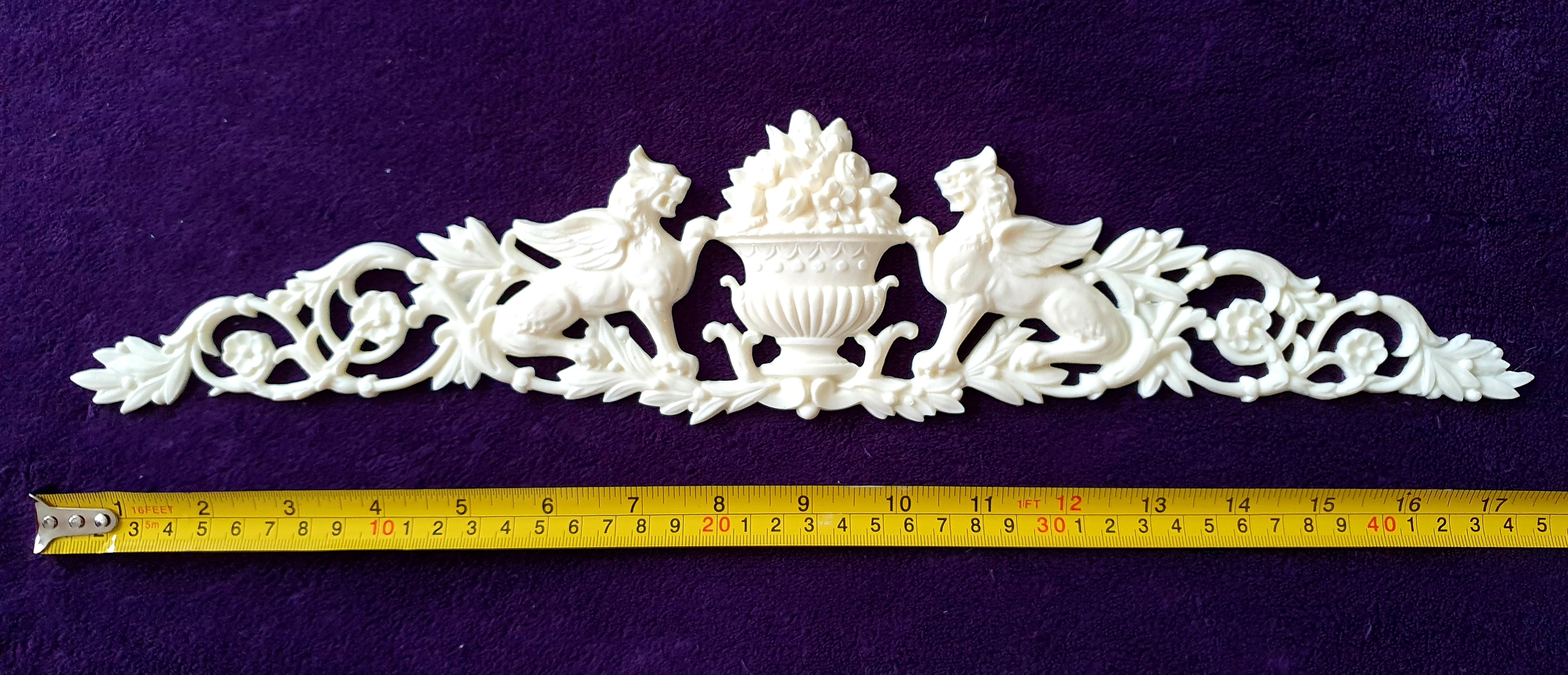 LARGE EMPIRE ONLAY GRIFFIN WALL APPLIQUE MOULDING (No45)