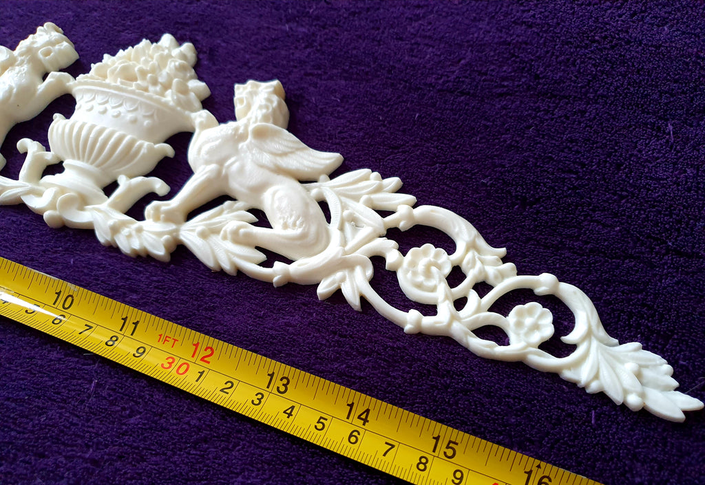 LARGE EMPIRE ONLAY GRIFFIN WALL APPLIQUE MOULDING (No45)
