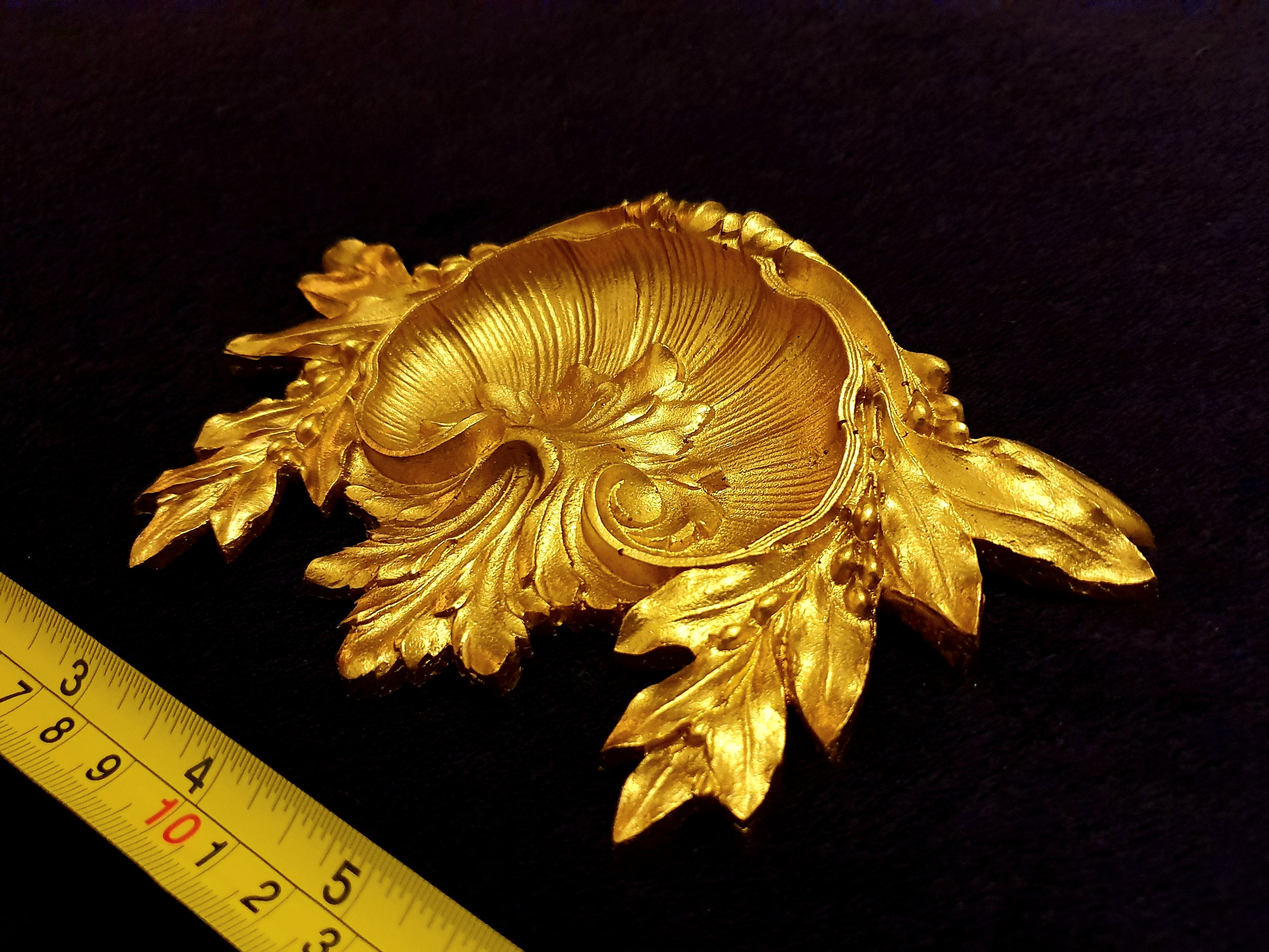 LOUIS XV GOLD GILT DORE RESIN WALL FRAME MOULDING DECORATION (No199)