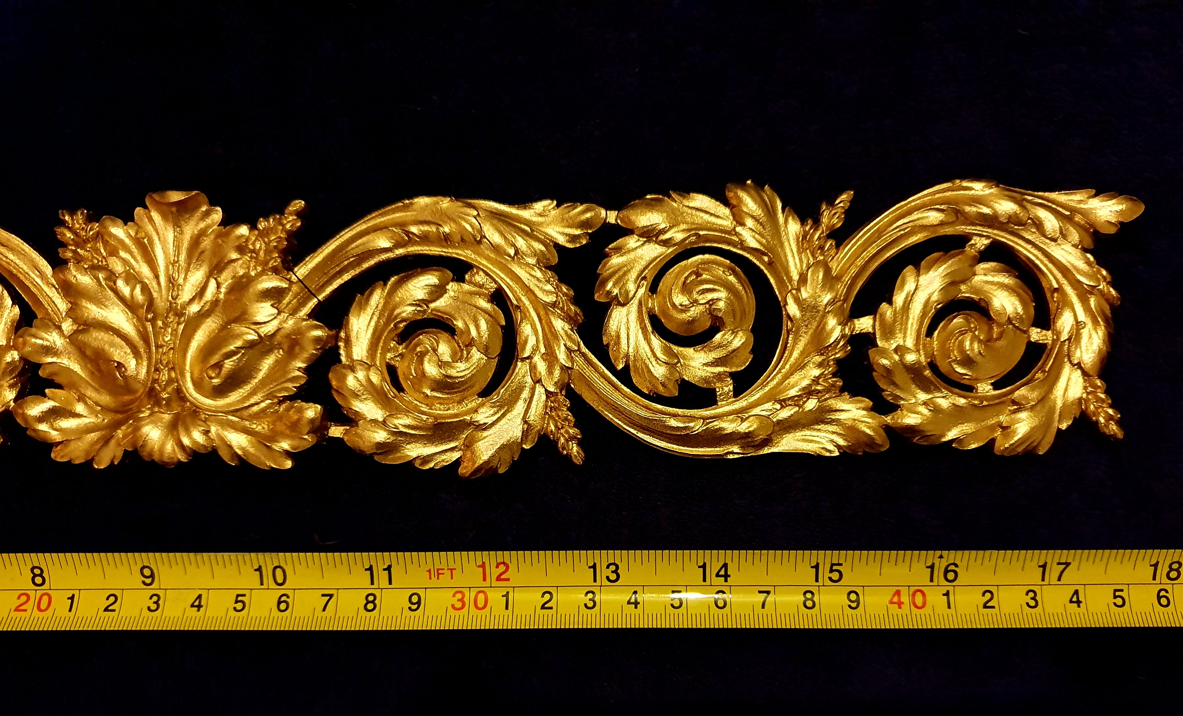 LARGE ORNATE LOUIS XVI WALL MIRROR MOULDING DECORATION (No48)