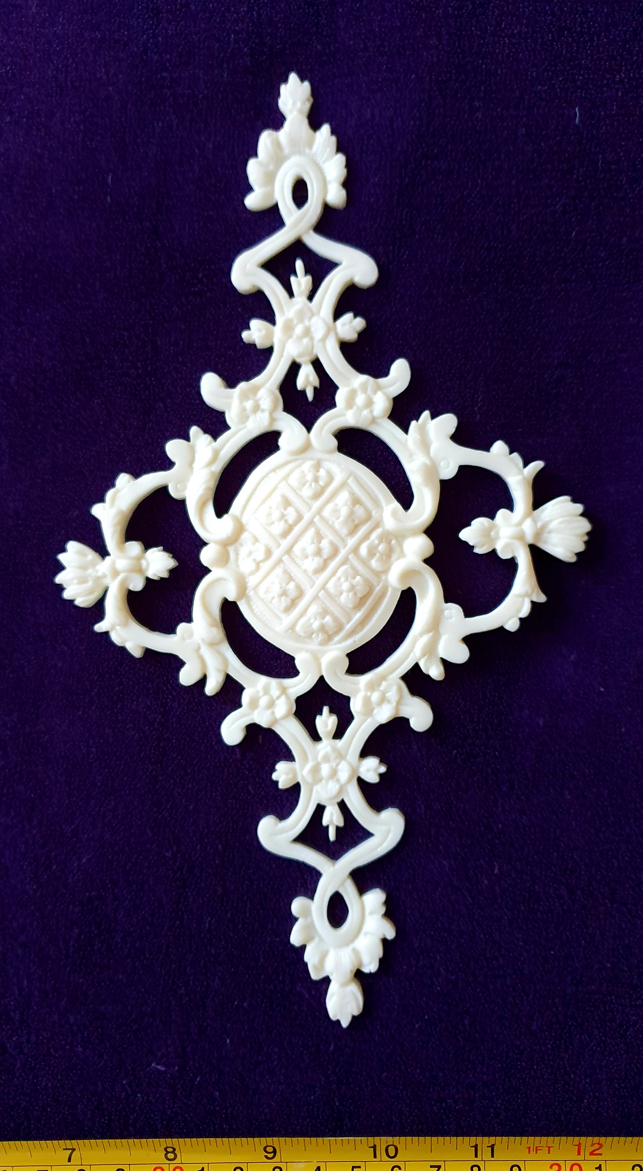 PAIR DECORATIVE MOULDING ONLAY LOUIS XVI DECORATION (No18)