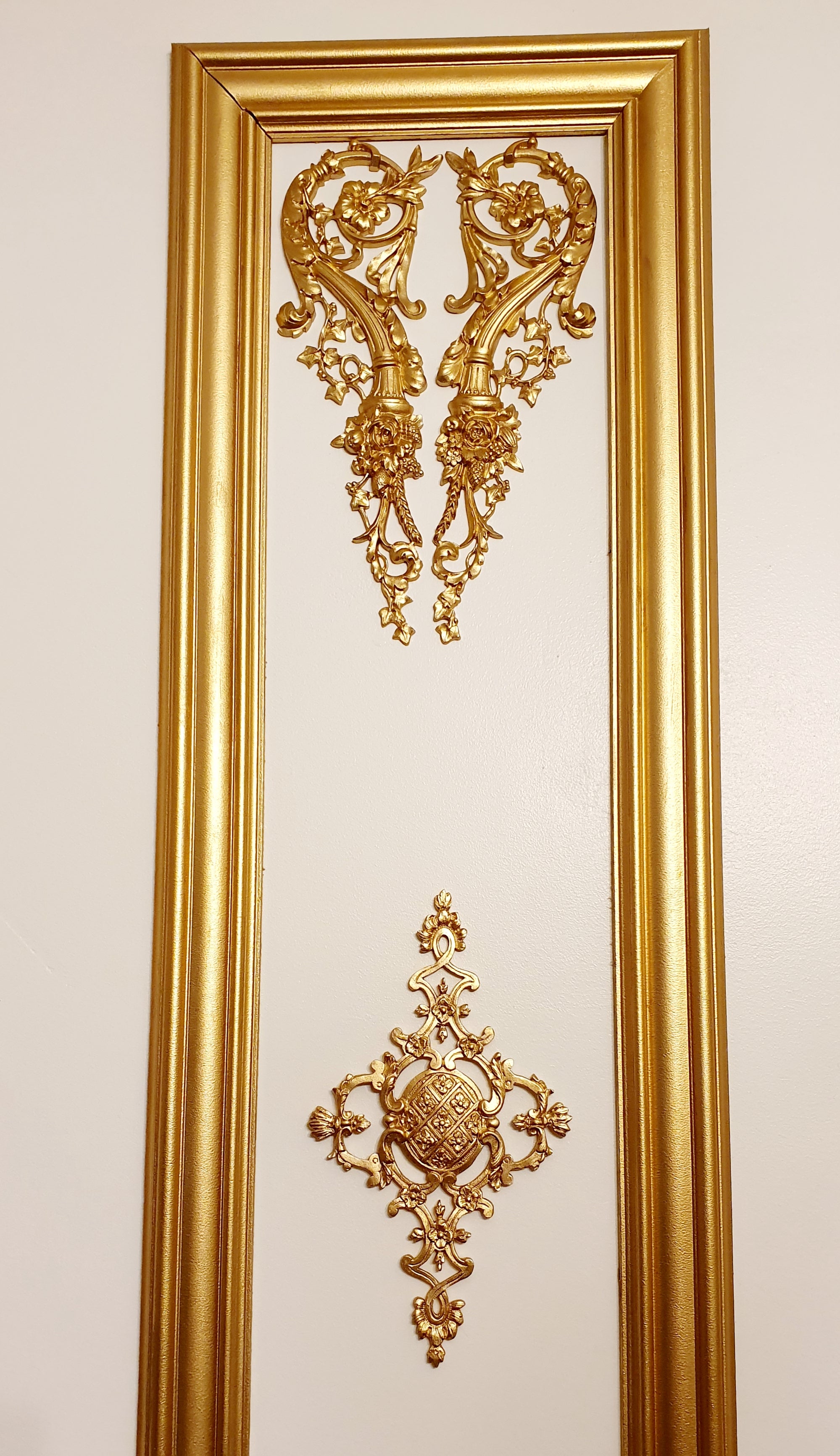 PAIR DECORATIVE MOULDING ONLAY LOUIS XVI DECORATION (No18)