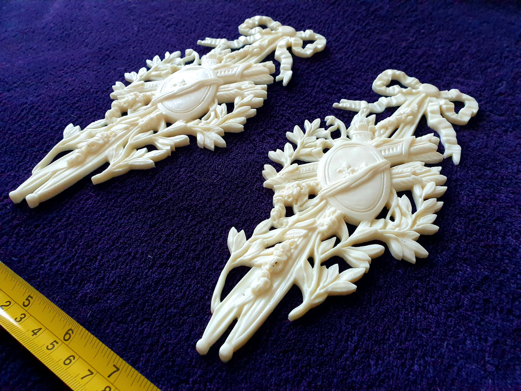 PAIR DECORATIVE MOULDING ONLAY LOUIS XVI DECORATION (No4)
