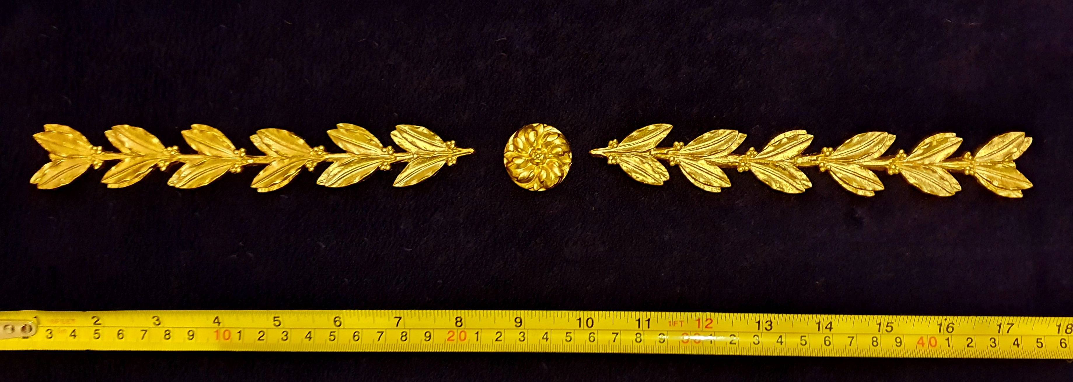 PAIR DECORATIVE MOULDING VICTORIAN EMPIRE WALL DECORATION (No19)