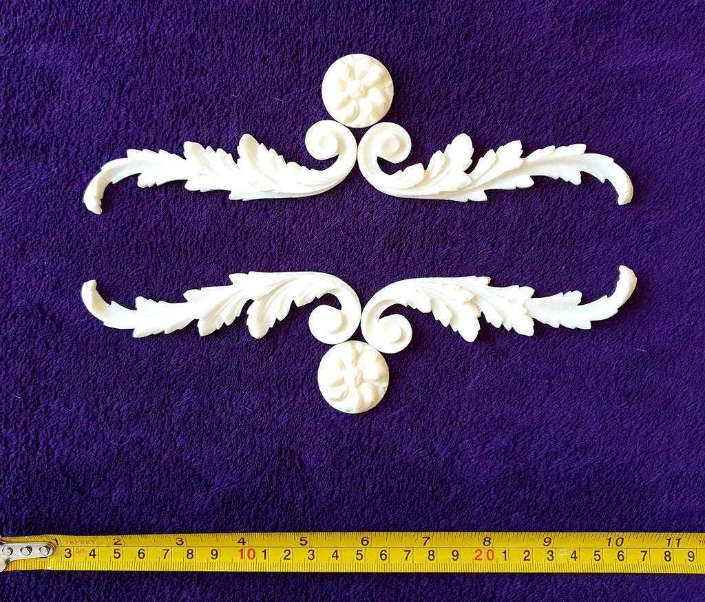 4 DECORATIVE SCROLL WALL MOUNT (No3)