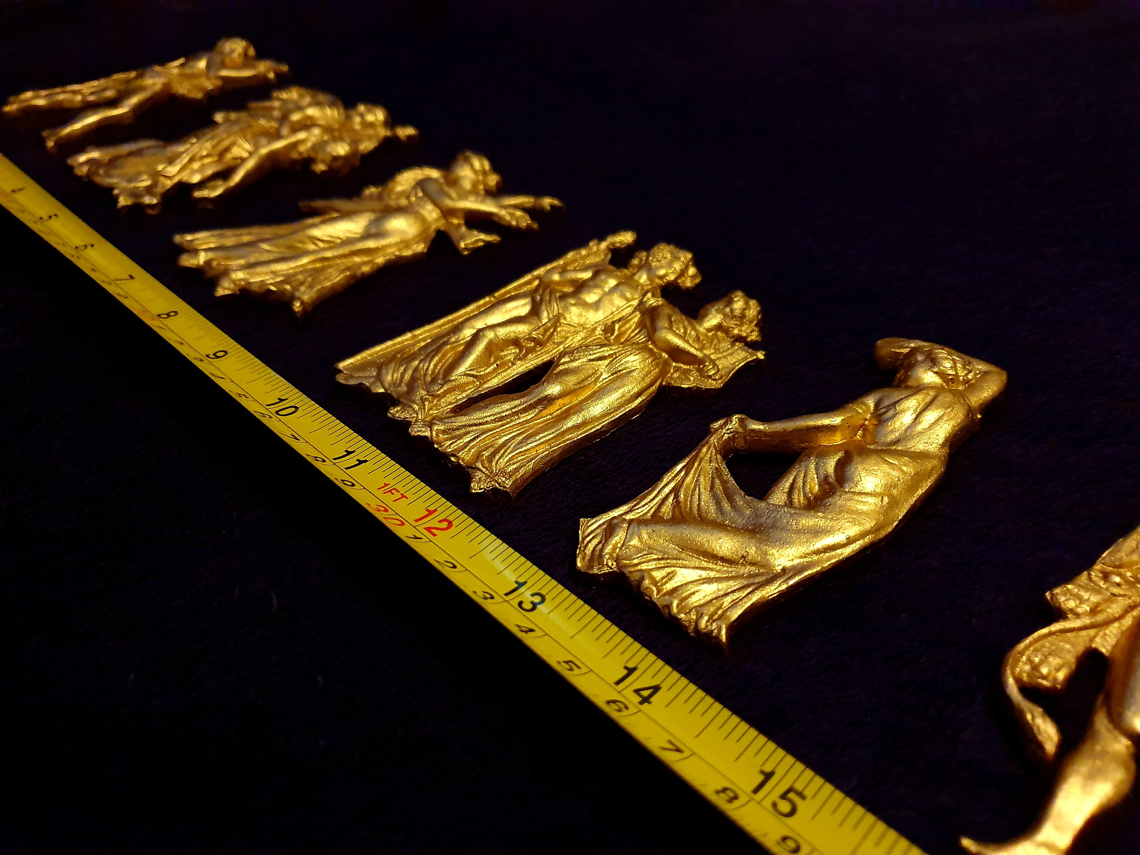 6 DECORATIVE MOULDING ANTIQUE STATUE WALL DECORATION (No27)