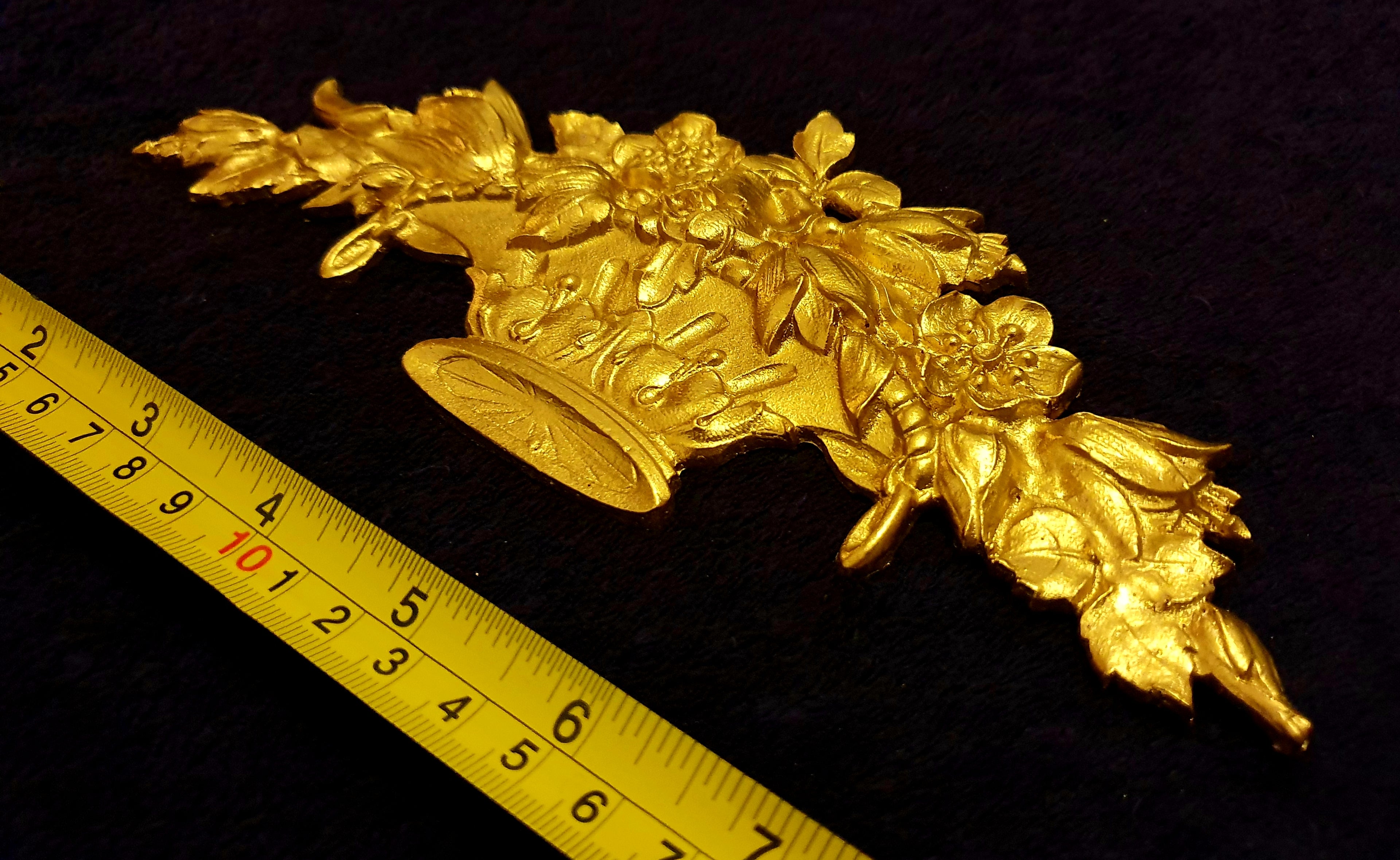 ORNATE ANTIQUE STYLE WALL MIRROR MOULDING DECORATION (No106)