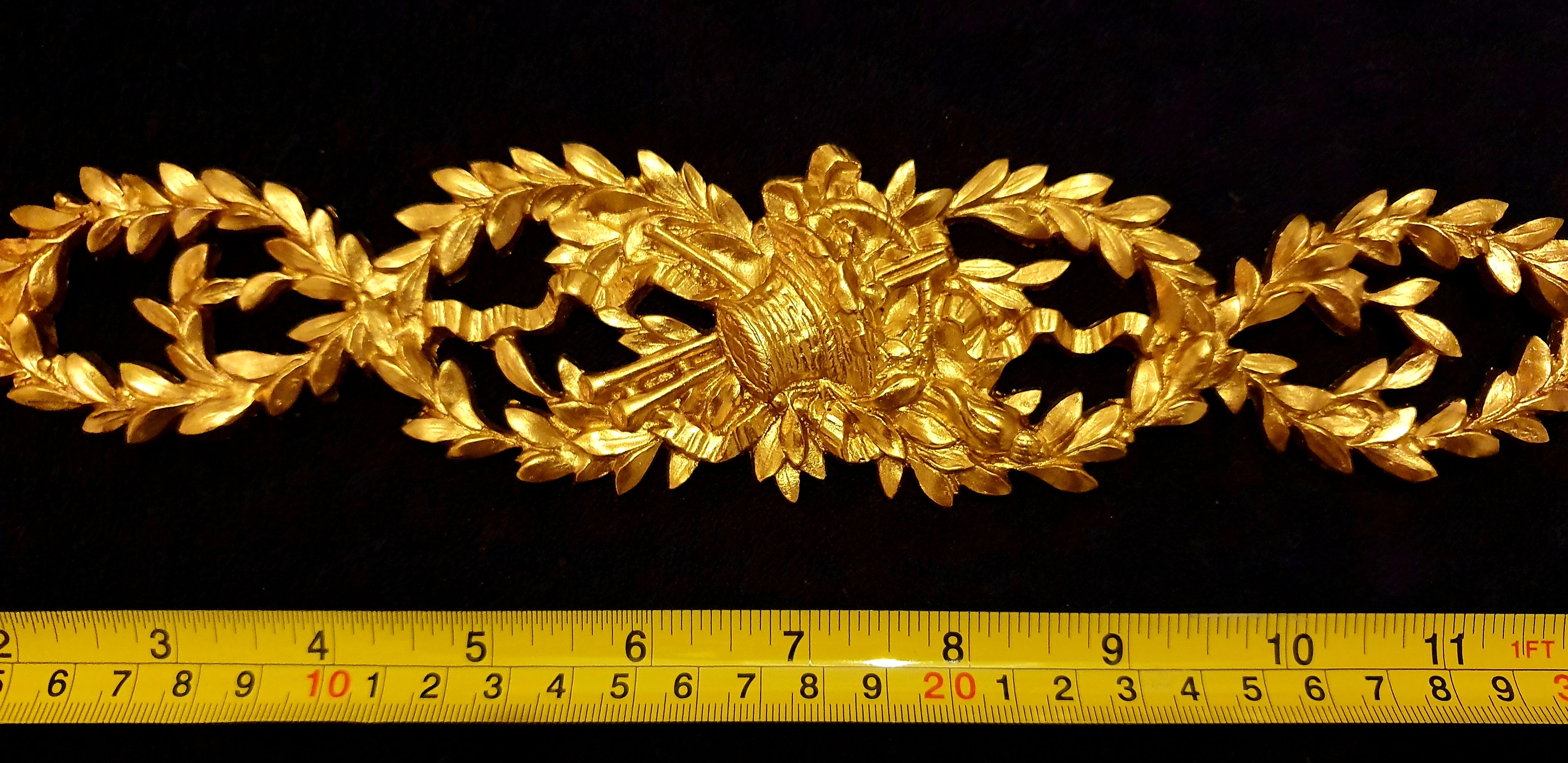 ORNATE ANTIQUE STYLE WALL MIRROR MOULDING DECORATION (No84)