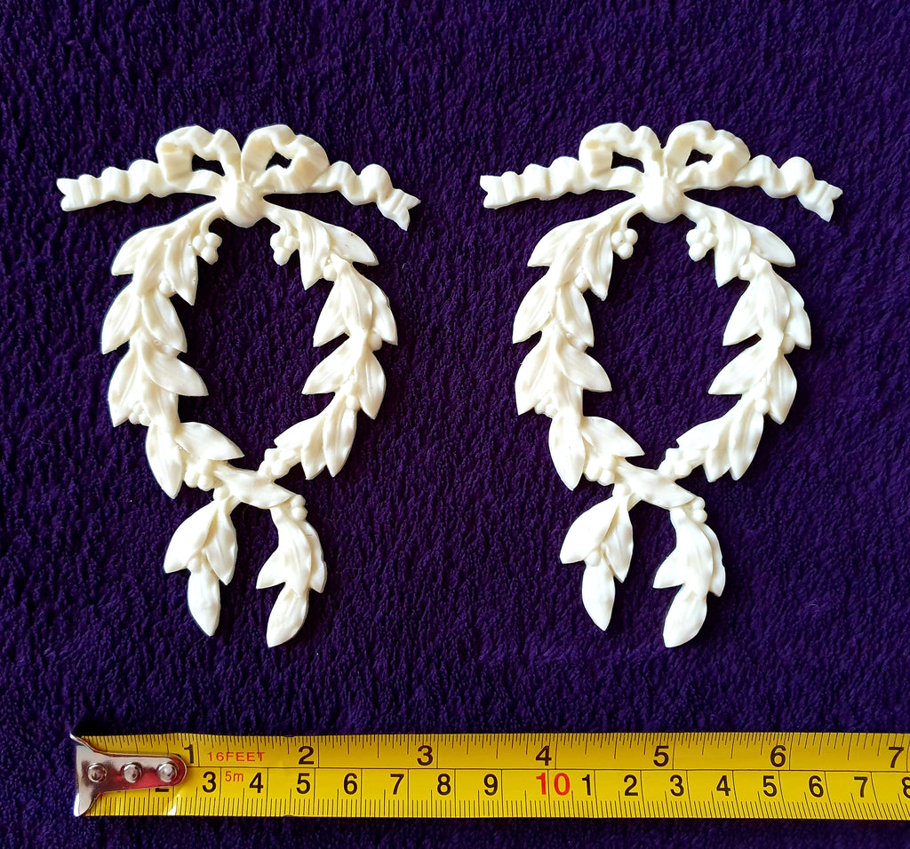 PAIR DECORATIVE MOULDING ANTIQUE STYLE WALL MIRROR DECORATION (No63)