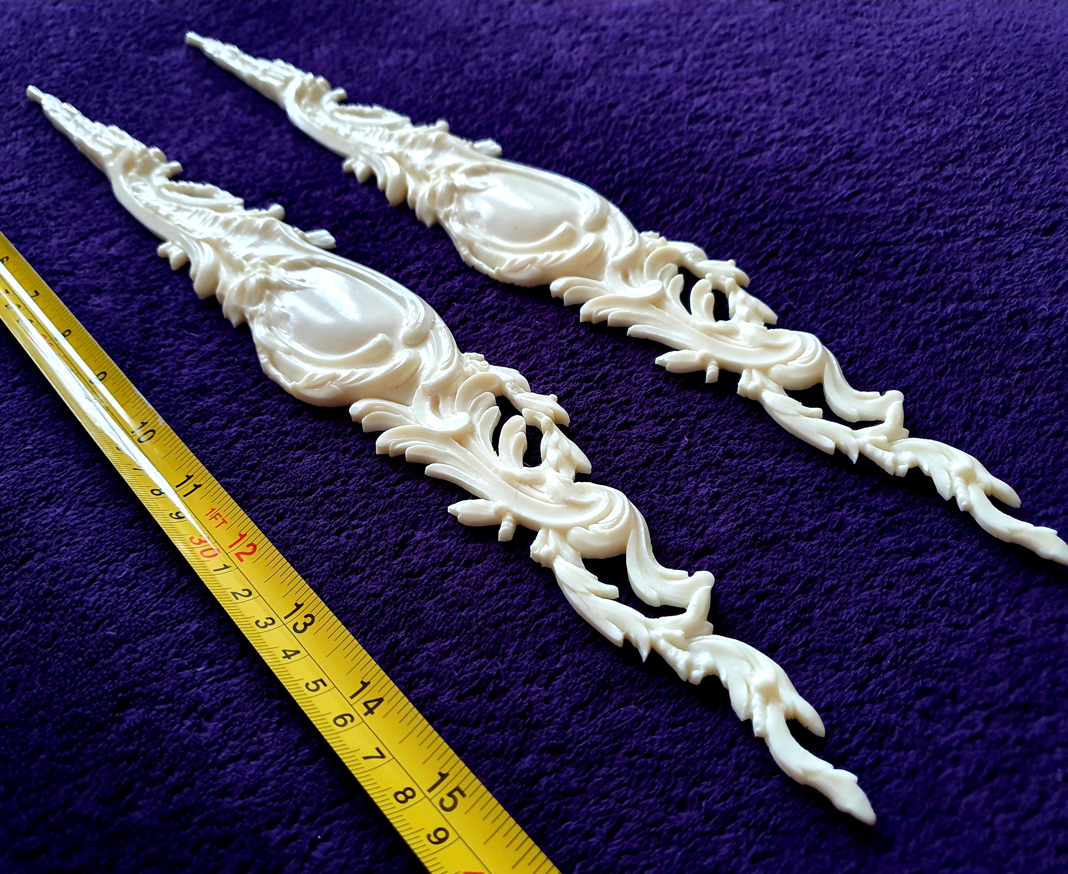 PAIR DECORATIVE MOULDING ANTIQUE STYLE WALL MIRROR DECORATION (No67)