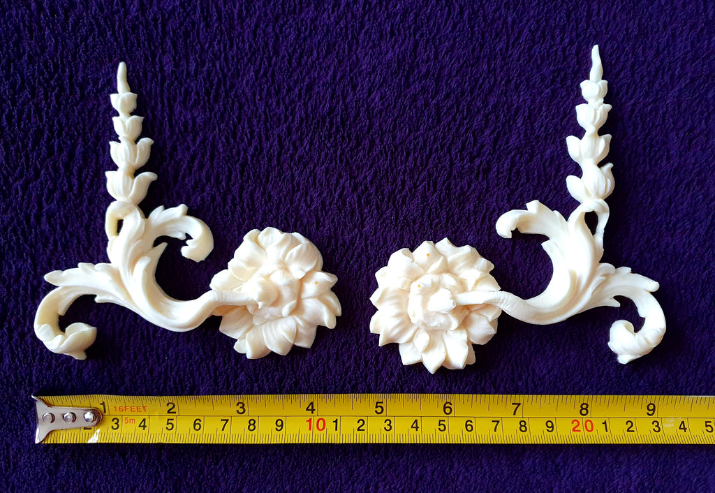 PAIR DECORATIVE MOULDING ANTIQUE STYLE WALL MIRROR DECORATION (No74)
