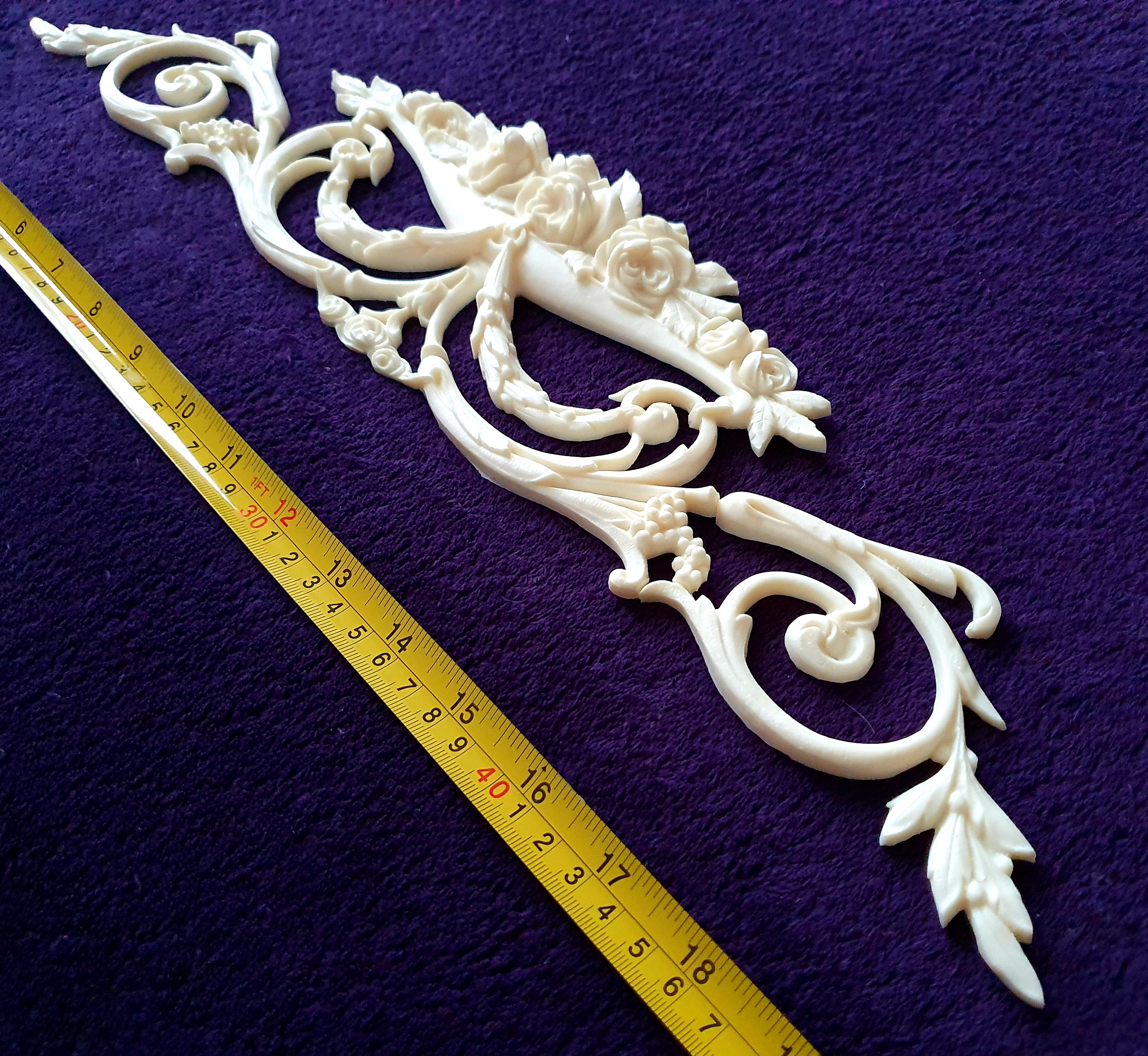 ORNATE ANTIQUE STYLE WALL MIRROR MOULDING DECORATION (No109)
