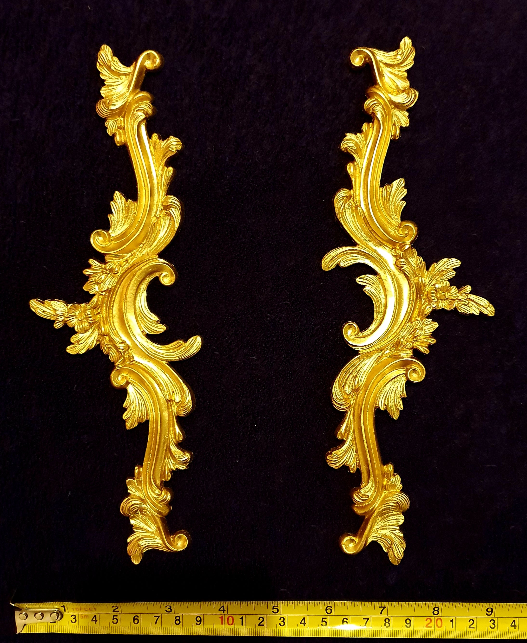 PAIR ORNATE ANTIQUE STYLE WALL MIRROR MOULDING DECORATION (No113)