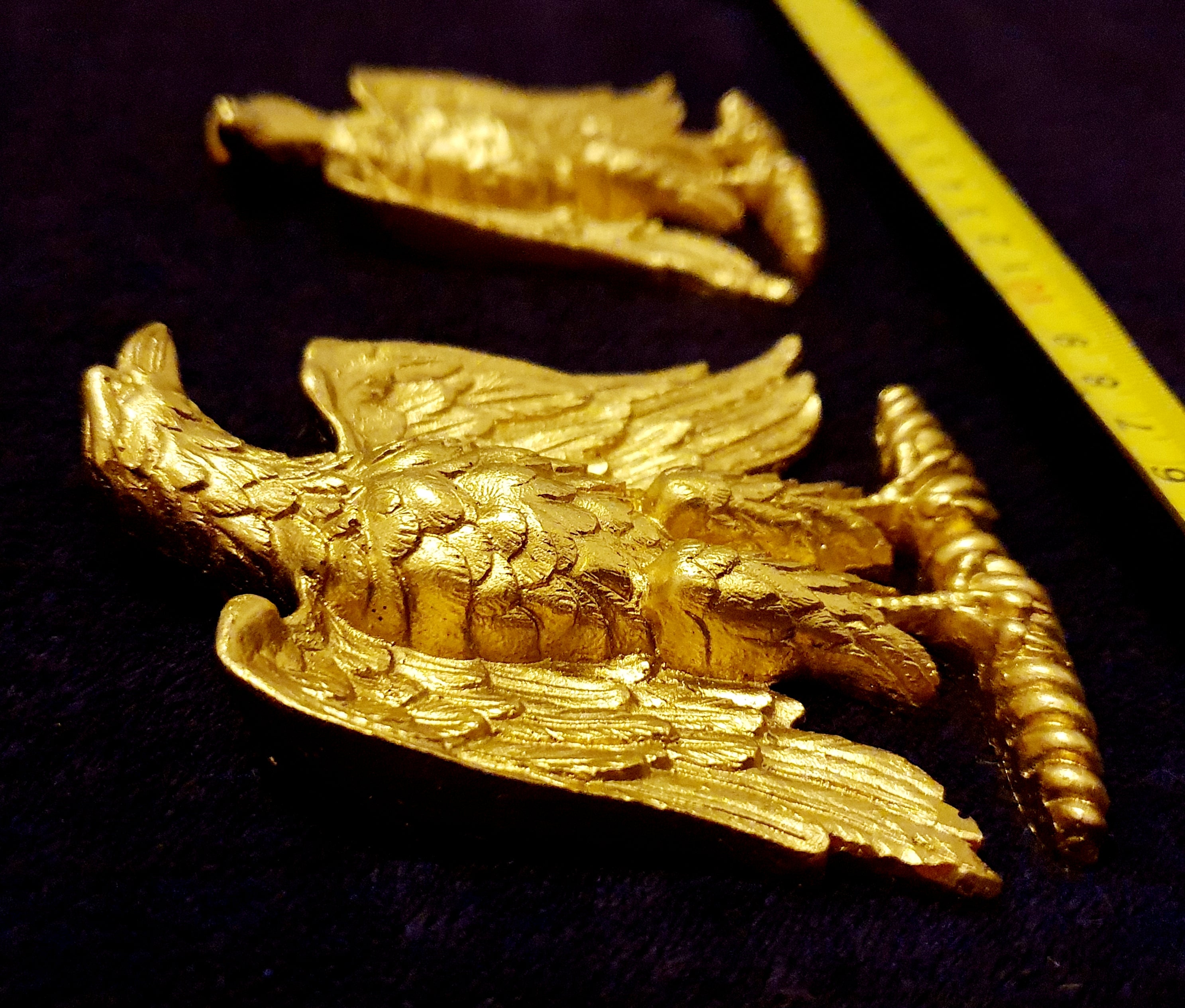SMALL PAIR EMPIRE EAGLES WALL MOULDING ONLAY APPLIQUE (No123)