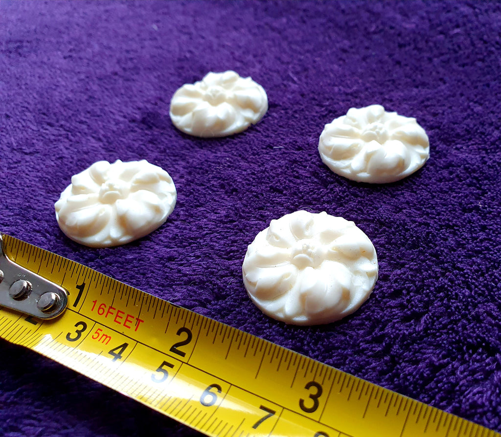 4 DECORATIVE MOULDINGS WALL MIRROR DECORATION (No131)