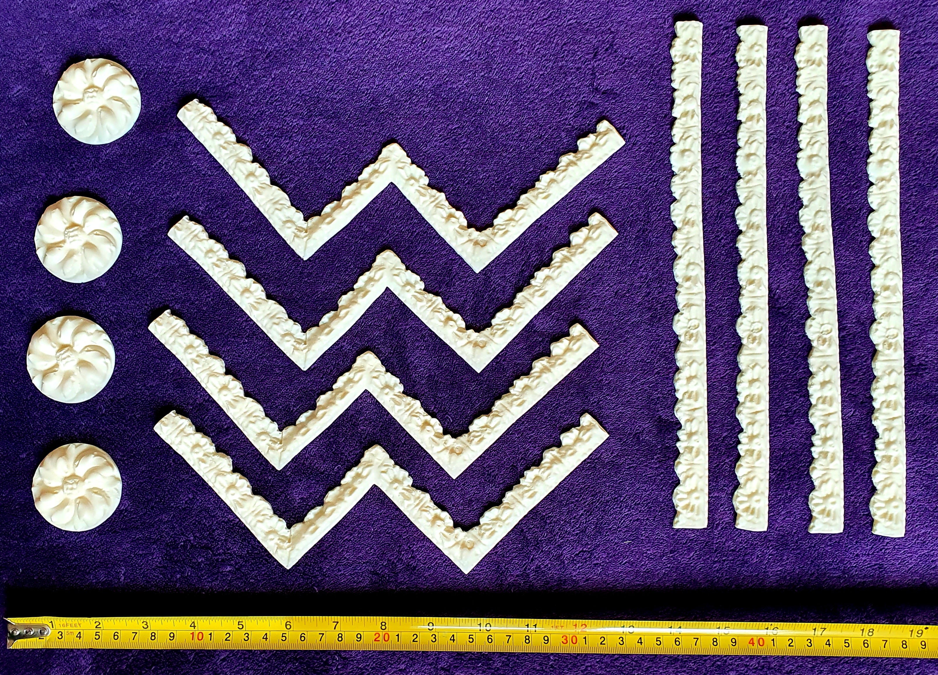 1 LARGE FRAME EMPIRE WALL MOULDING ONLAY APPLIQUE (No129)