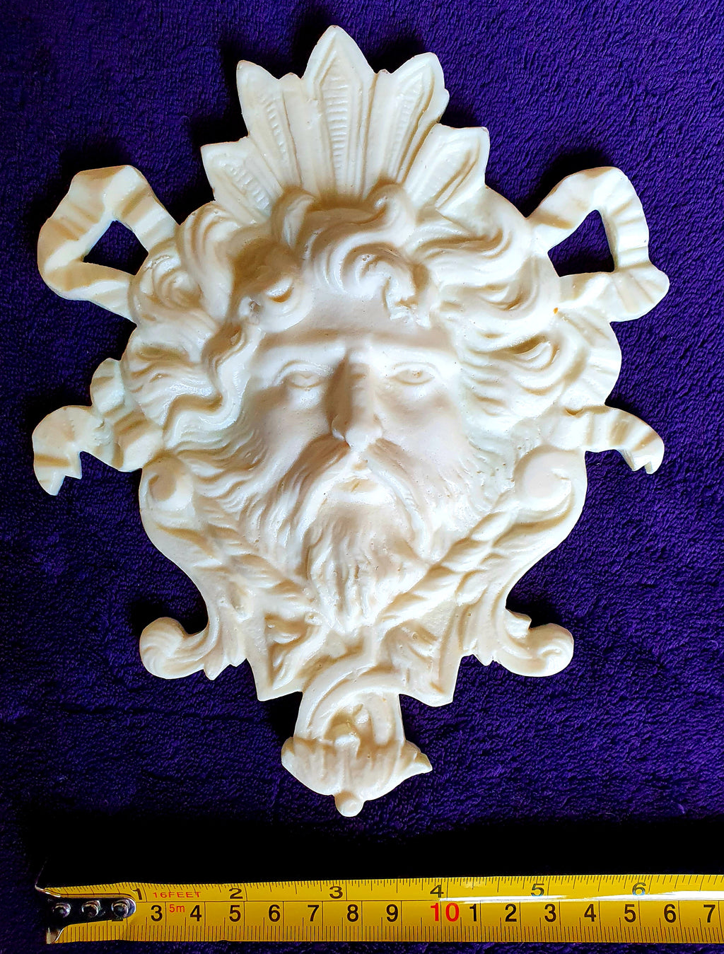 LARGE ORNATE LOUIS XVI WALL MALE FACE MOULDING DECORATION (No133)