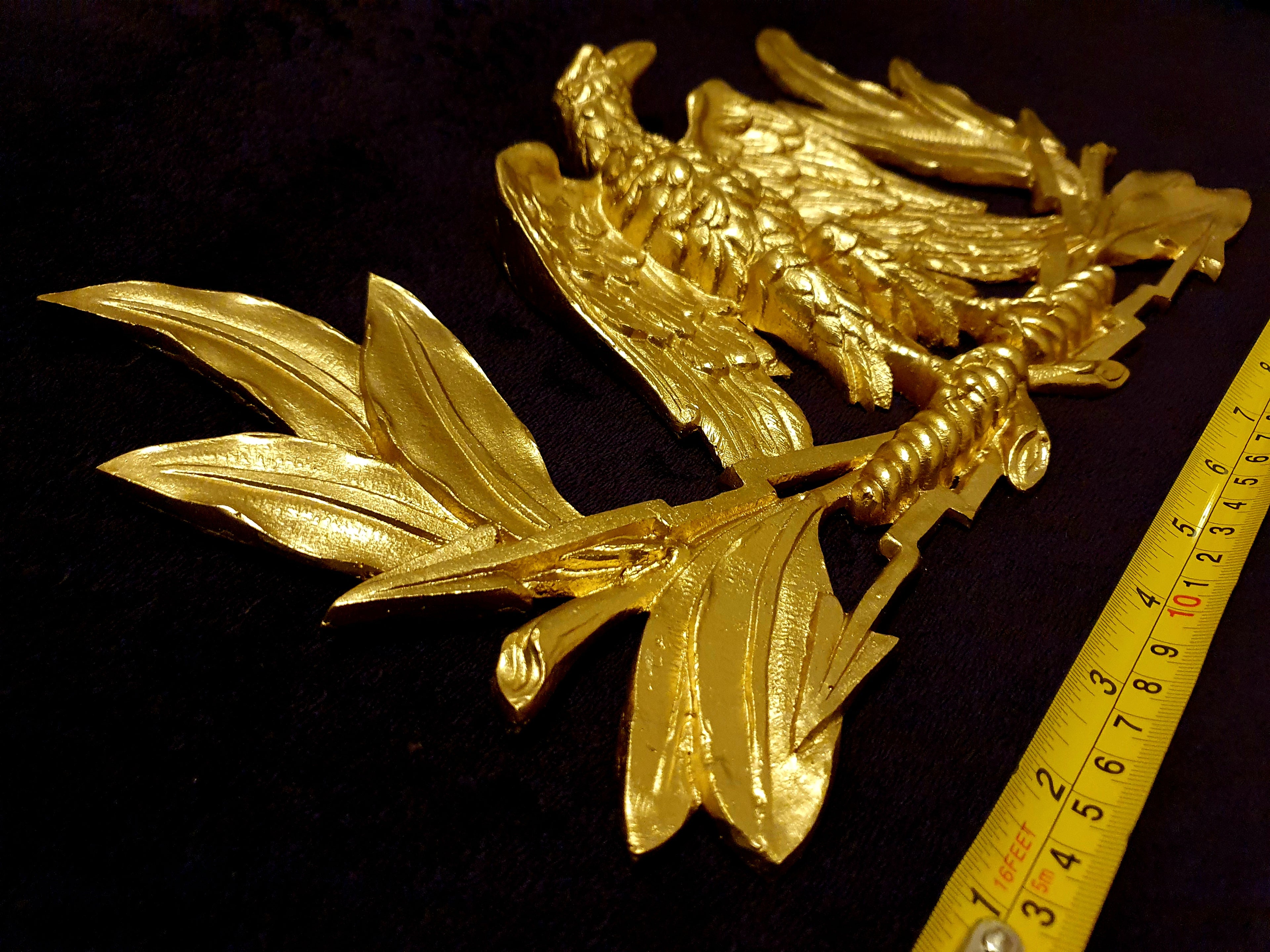 ORNATE LARGE ANTIQUE STYLE EAGLE WALL MIRROR MOULDING DECORATION (No135)