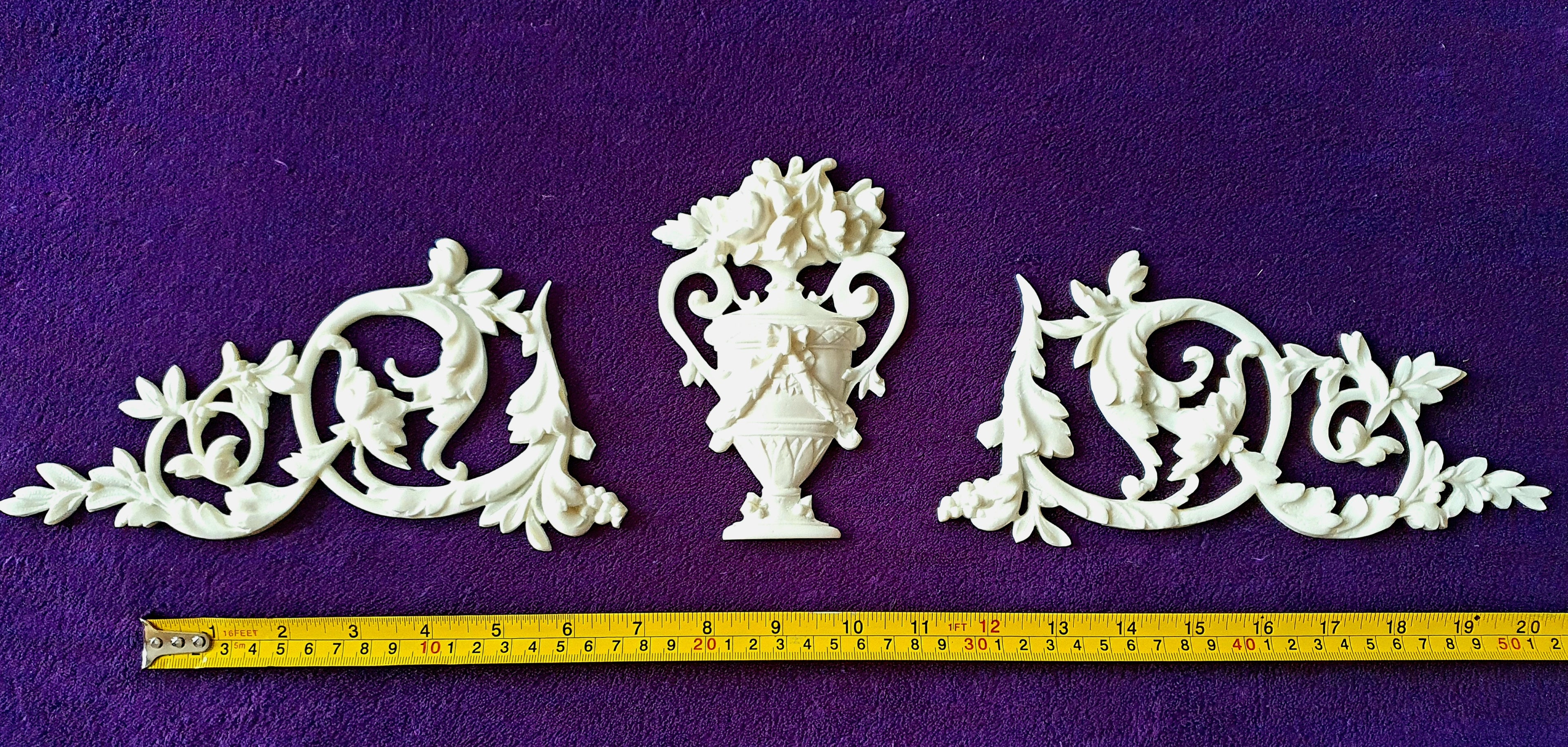 DECORATIVE RESIN MOULDING LOUIS XVI ANTIQUE APPLIQUE GILT WHITE WALL DECORATION (No141)