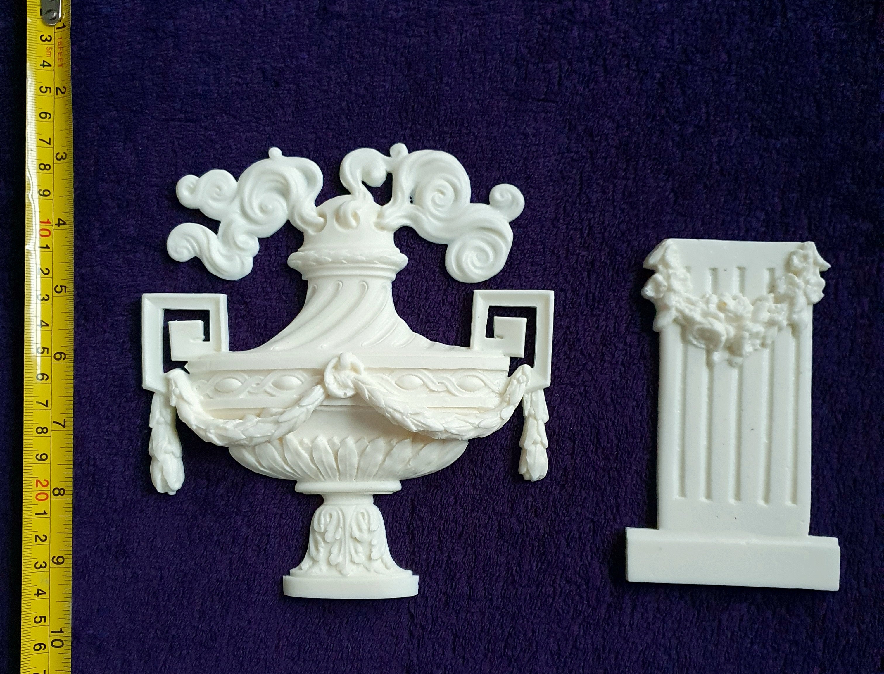 LARGE LOUIS XVI URN PLASTIC ORNATE WALL MIRROR MOULDING DECORATION (No151)