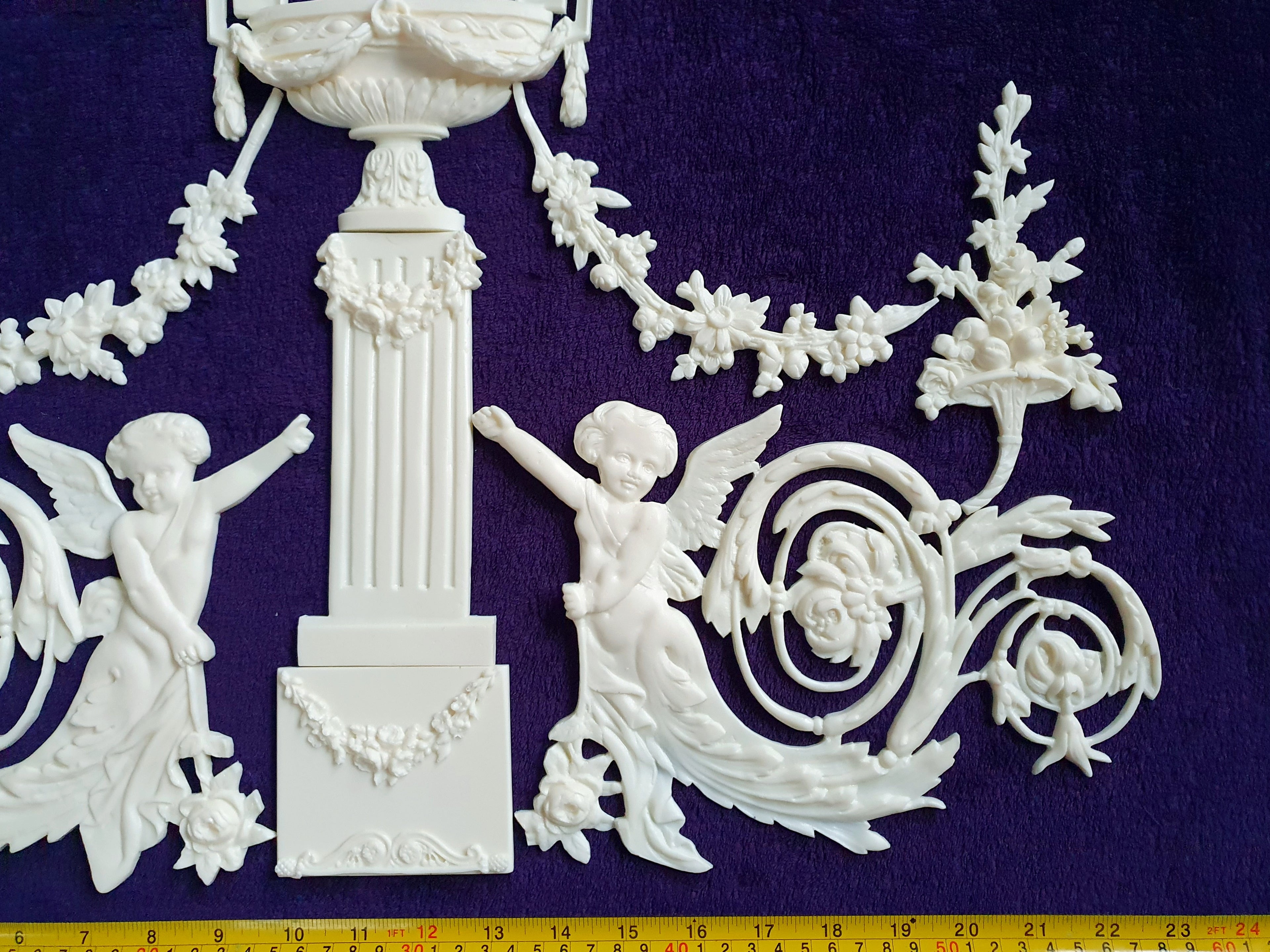 LARGE LOUIS XVI PLASTIC ORNATE WALL MIRROR MOULDING DECORATION (No149)