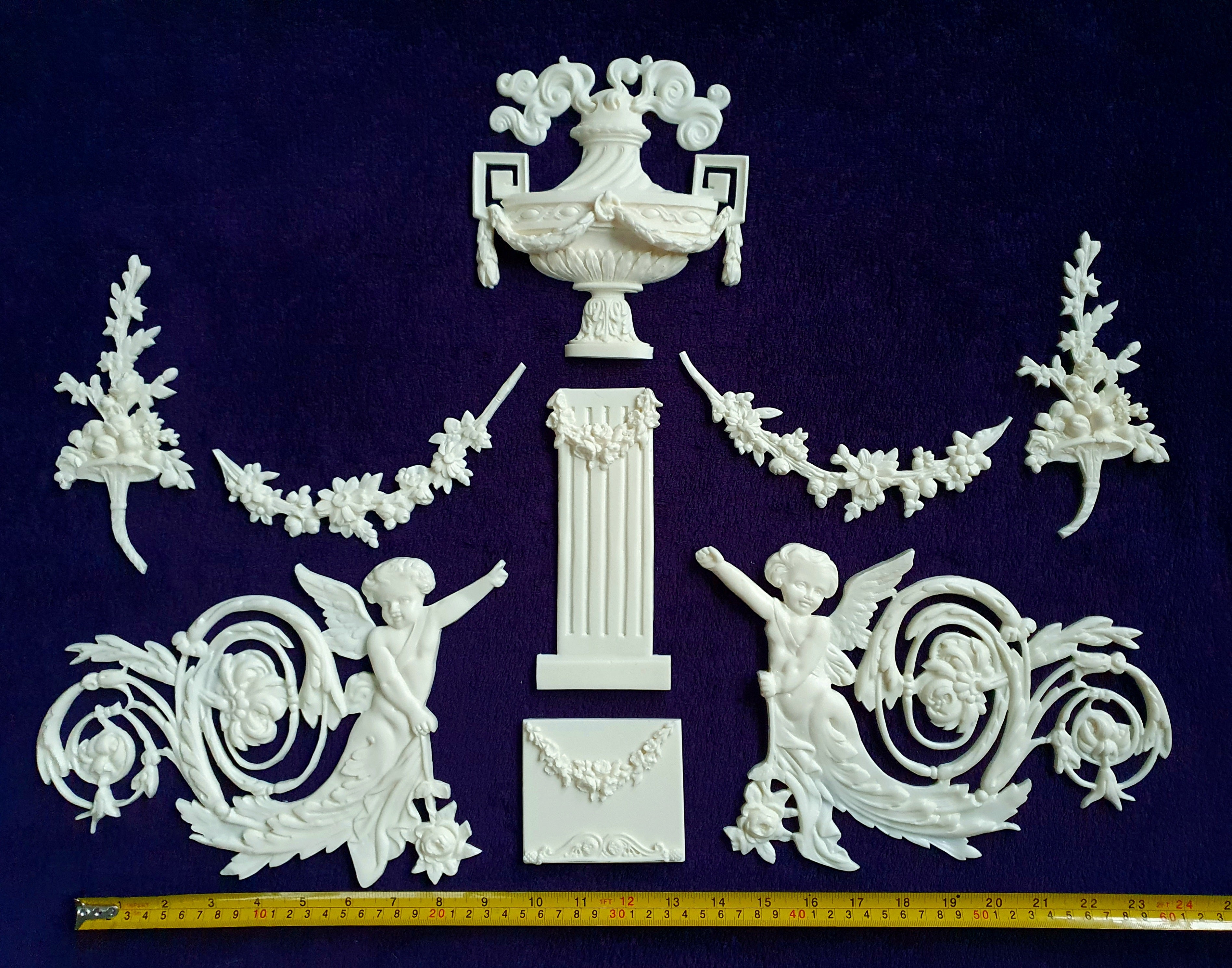 LARGE LOUIS XVI PLASTIC ORNATE WALL MIRROR MOULDING DECORATION (No149)