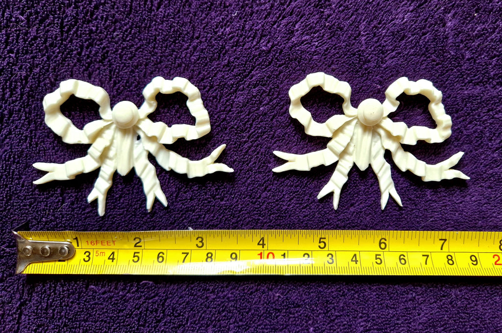 PAIR LOUIS XVI STYLE PLASTIC ORNATE WALL MIRROR MOULDING DECORATION (No153)