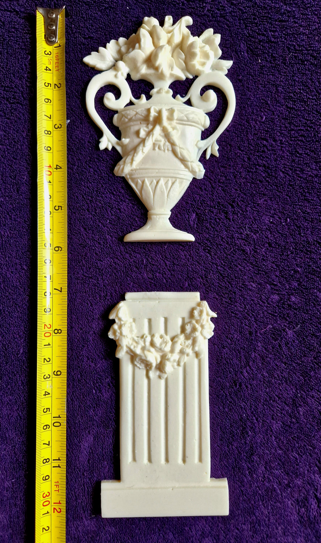 DECORATIVE PLASTIC MOULDING LOUIS XVI ANTIQUE STYLE APPLIQUE GILT WHITE WALL DECORATION (No161)