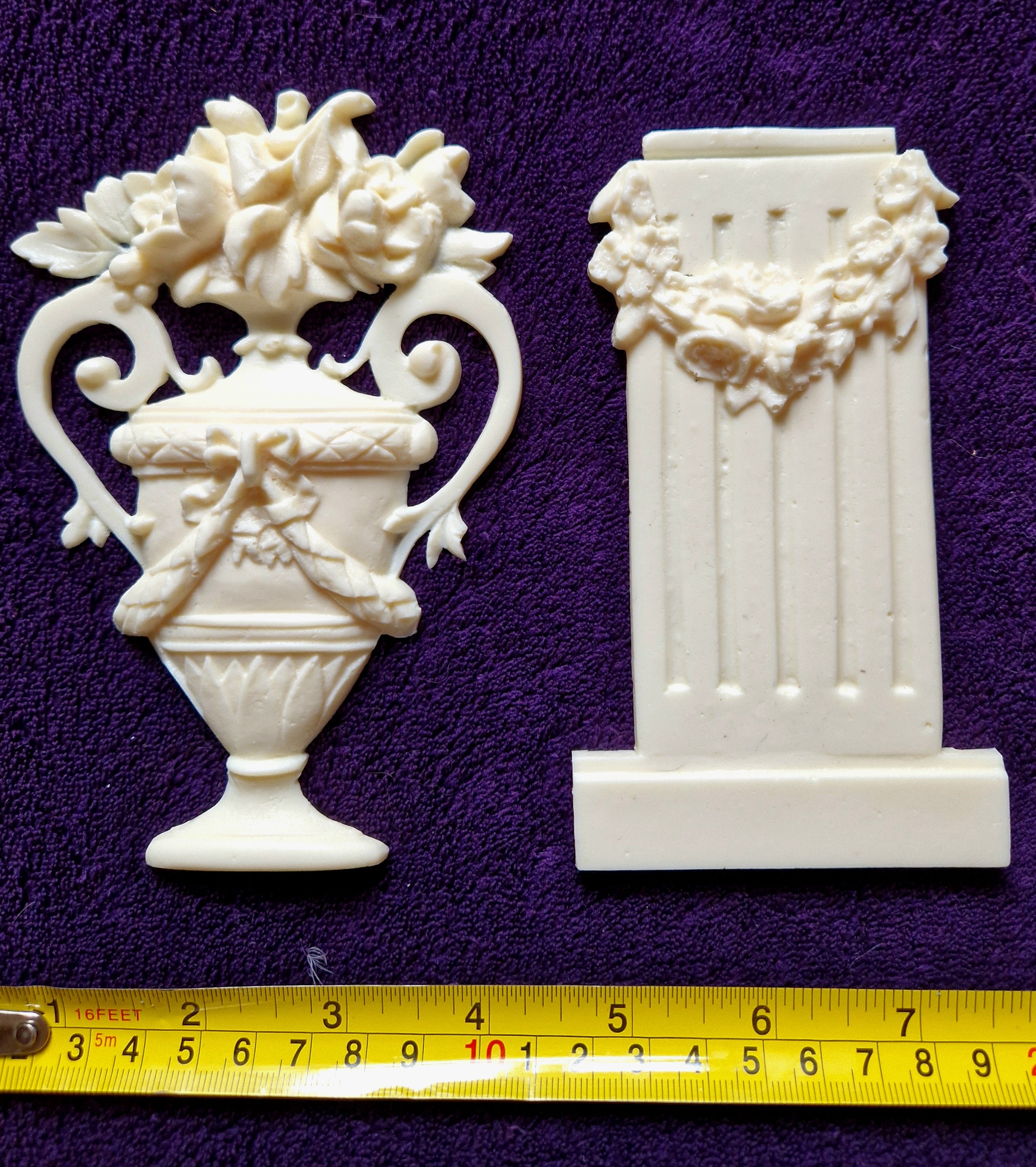 DECORATIVE PLASTIC MOULDING LOUIS XVI ANTIQUE STYLE APPLIQUE GILT WHITE WALL DECORATION (No161)