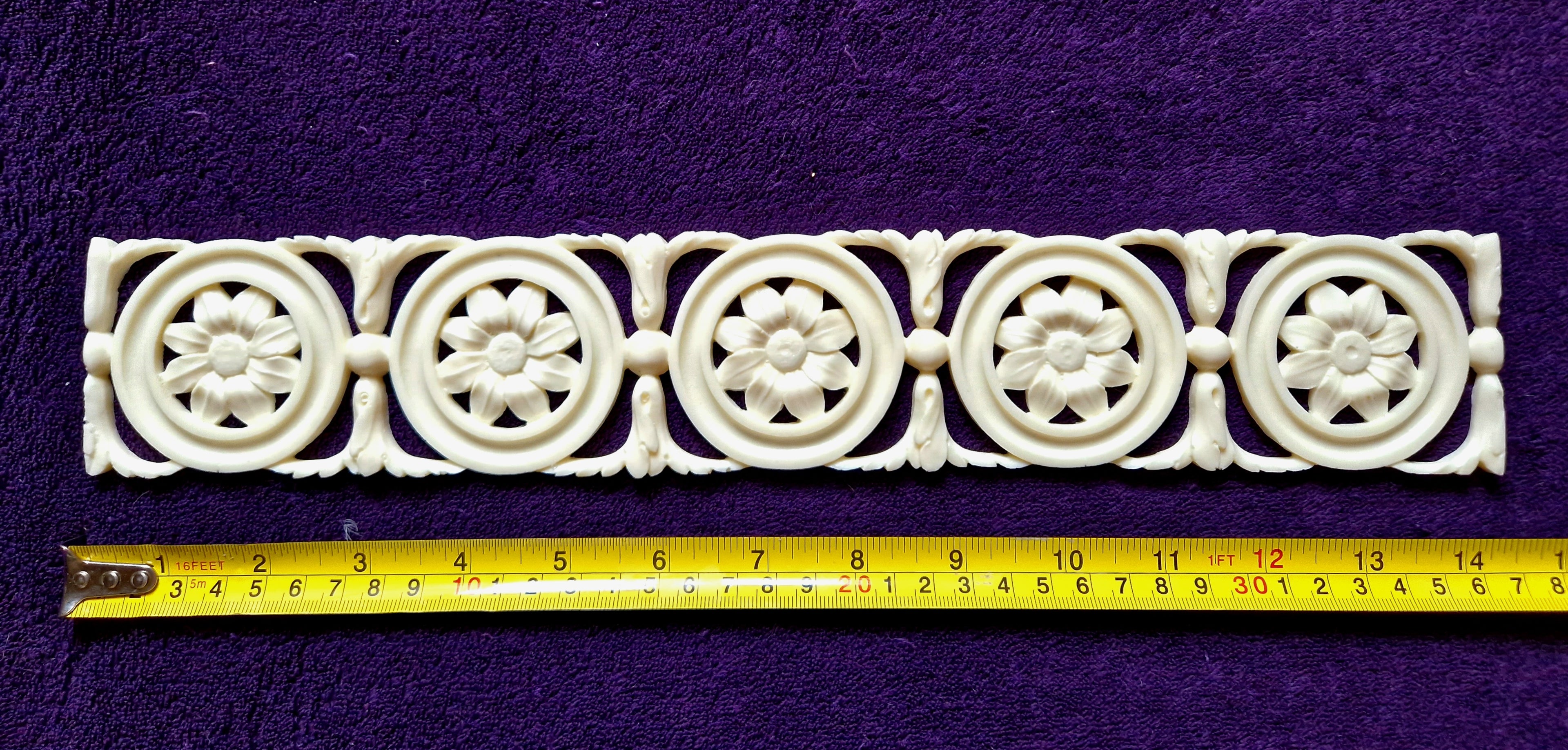 LARGE LOUIS XVI URN PLASTIC ORNATE WALL MIRROR MOULDING DECORATION (No156)