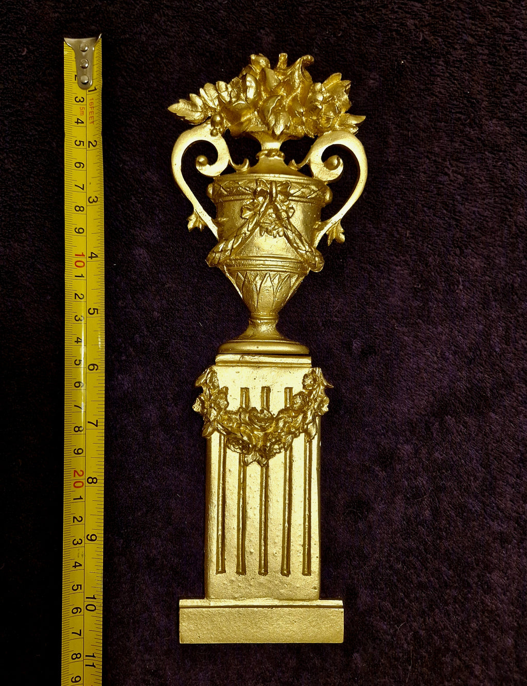 DECORATIVE PLASTIC MOULDING LOUIS XVI ANTIQUE STYLE APPLIQUE GILT WHITE WALL DECORATION (No161)