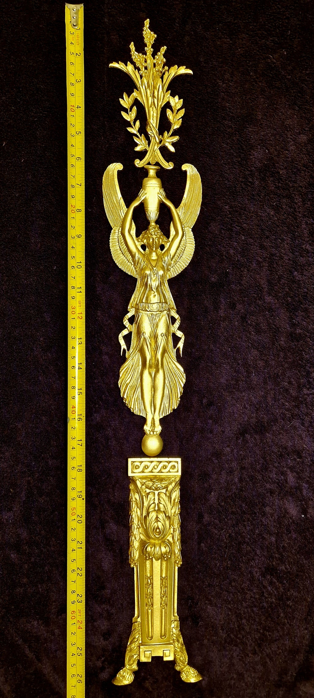DECORATIVE PLASTIC MOULDING LOUIS XVI ANTIQUE STYLE APPLIQUE GILT WHITE WALL DECORATION (No164)
