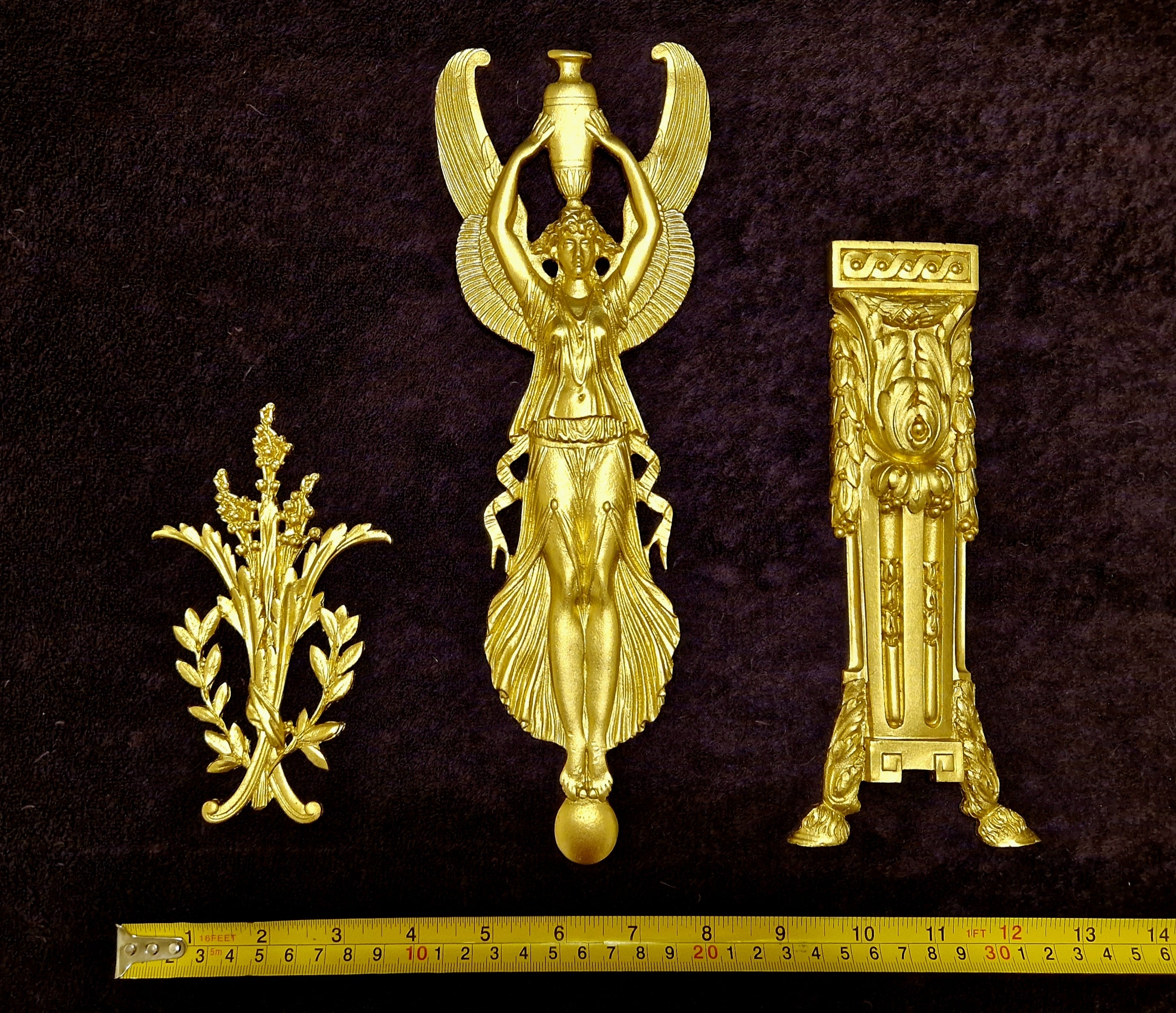 DECORATIVE PLASTIC MOULDING LOUIS XVI ANTIQUE STYLE APPLIQUE GILT WHITE WALL DECORATION (No164)