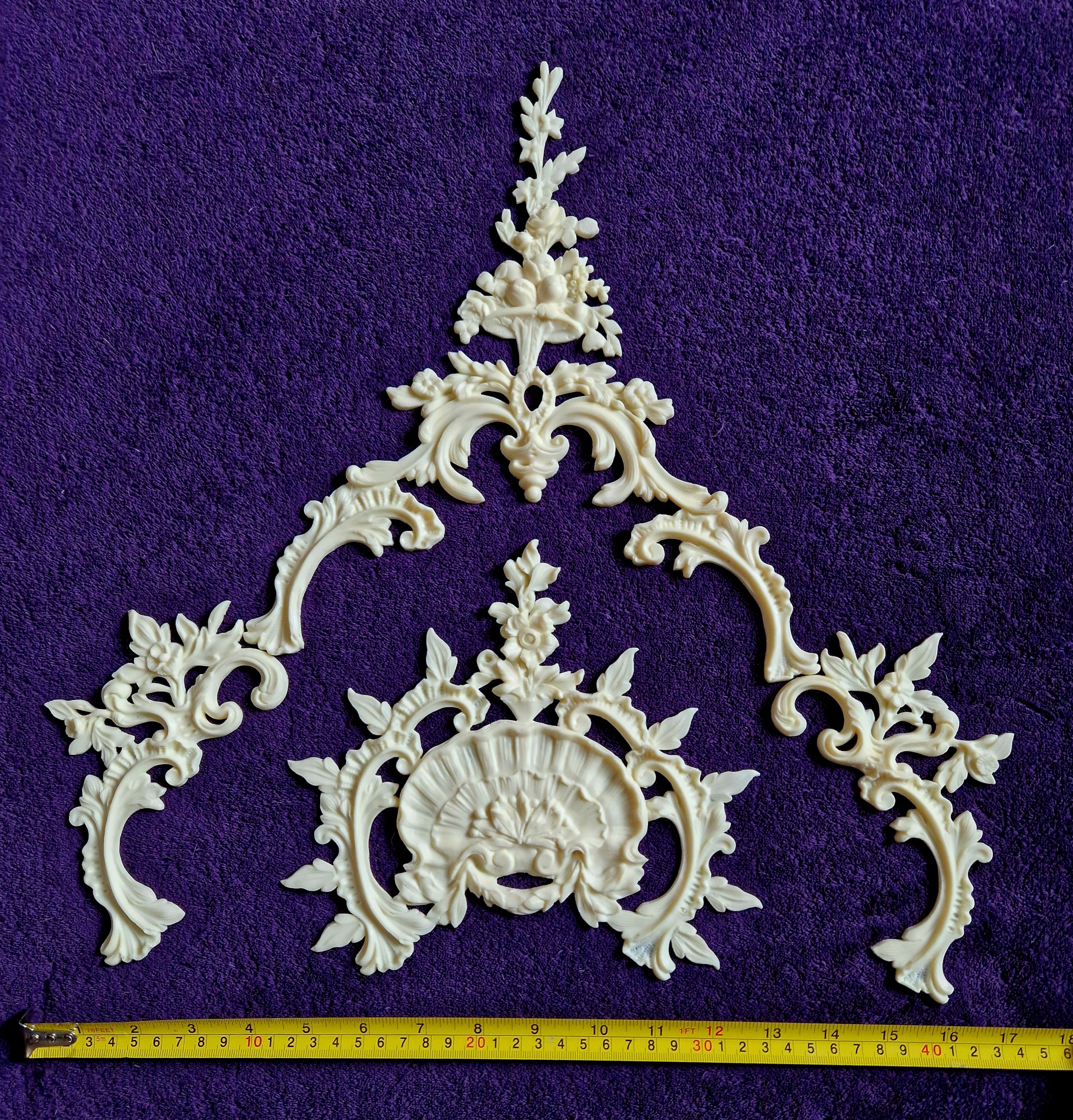 LARGE DECORATIVE PLASTIC PANEL PEDIMENT LOUIS XV APPLIQUE GILT WHITE DECORATION (No174)