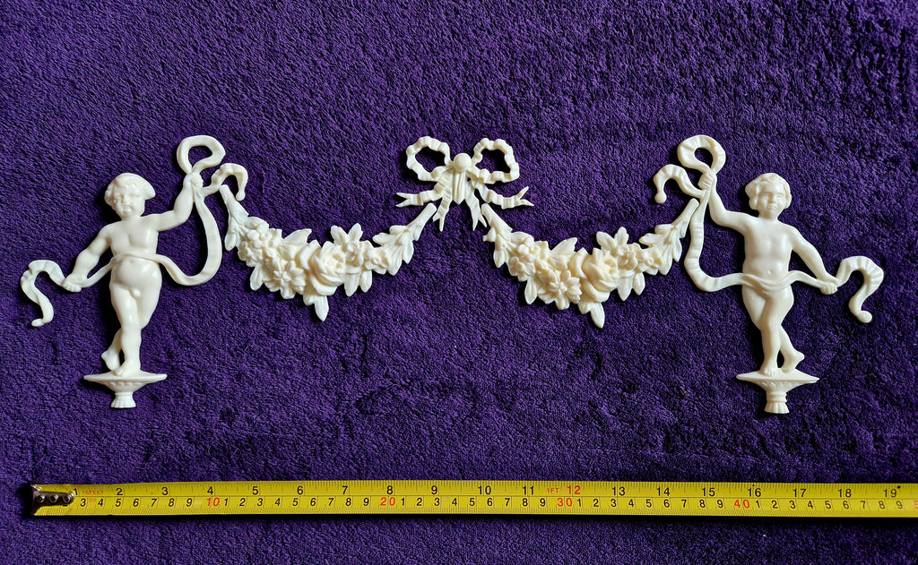 DECORATIVE RESIN PEDIMENT LOUIS XVI CHERUBS FLORAL APPLIQUE GILT WHITE DECORATION (No168)