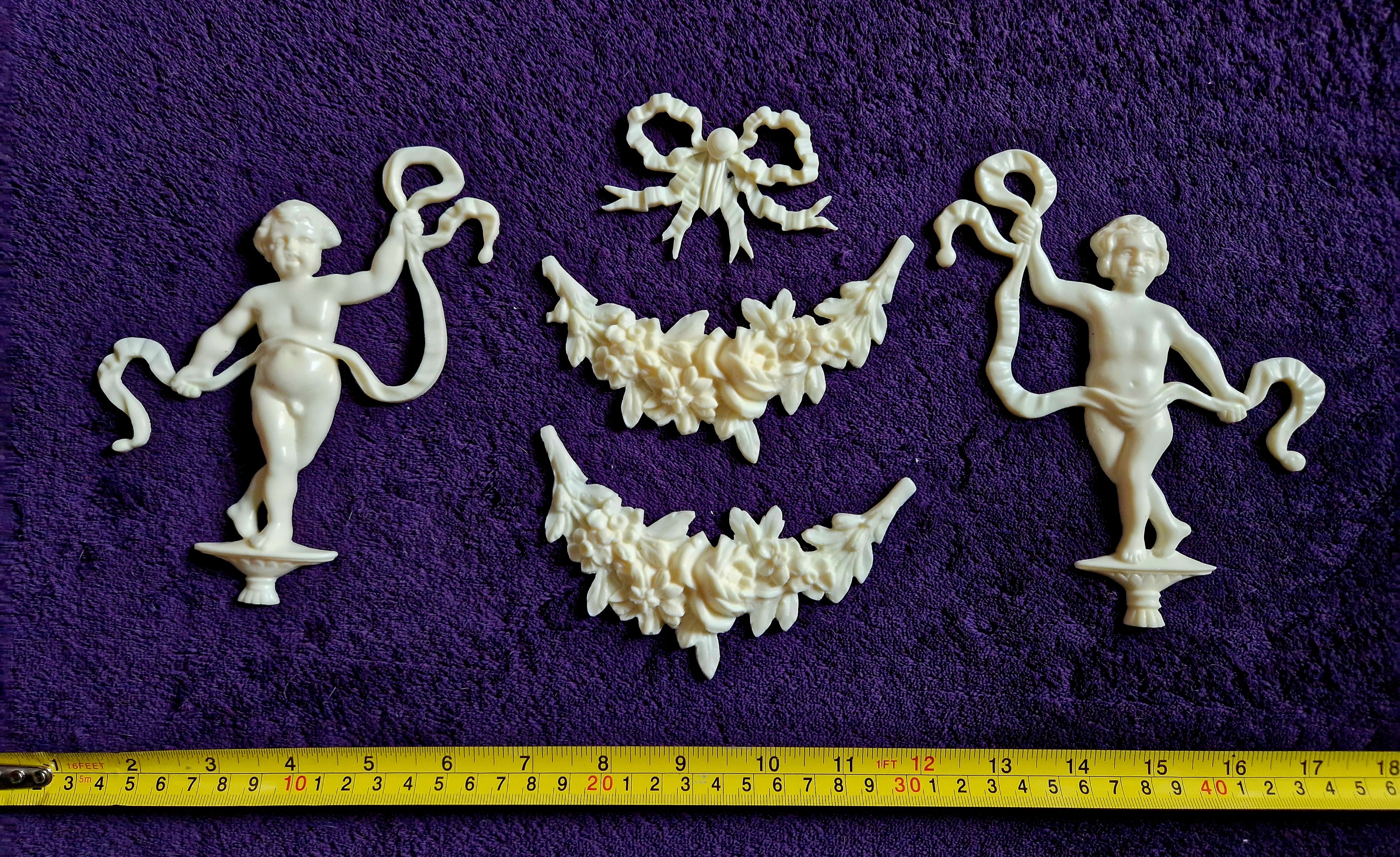 DECORATIVE RESIN PEDIMENT LOUIS XVI CHERUBS FLORAL APPLIQUE GILT WHITE DECORATION (No168)