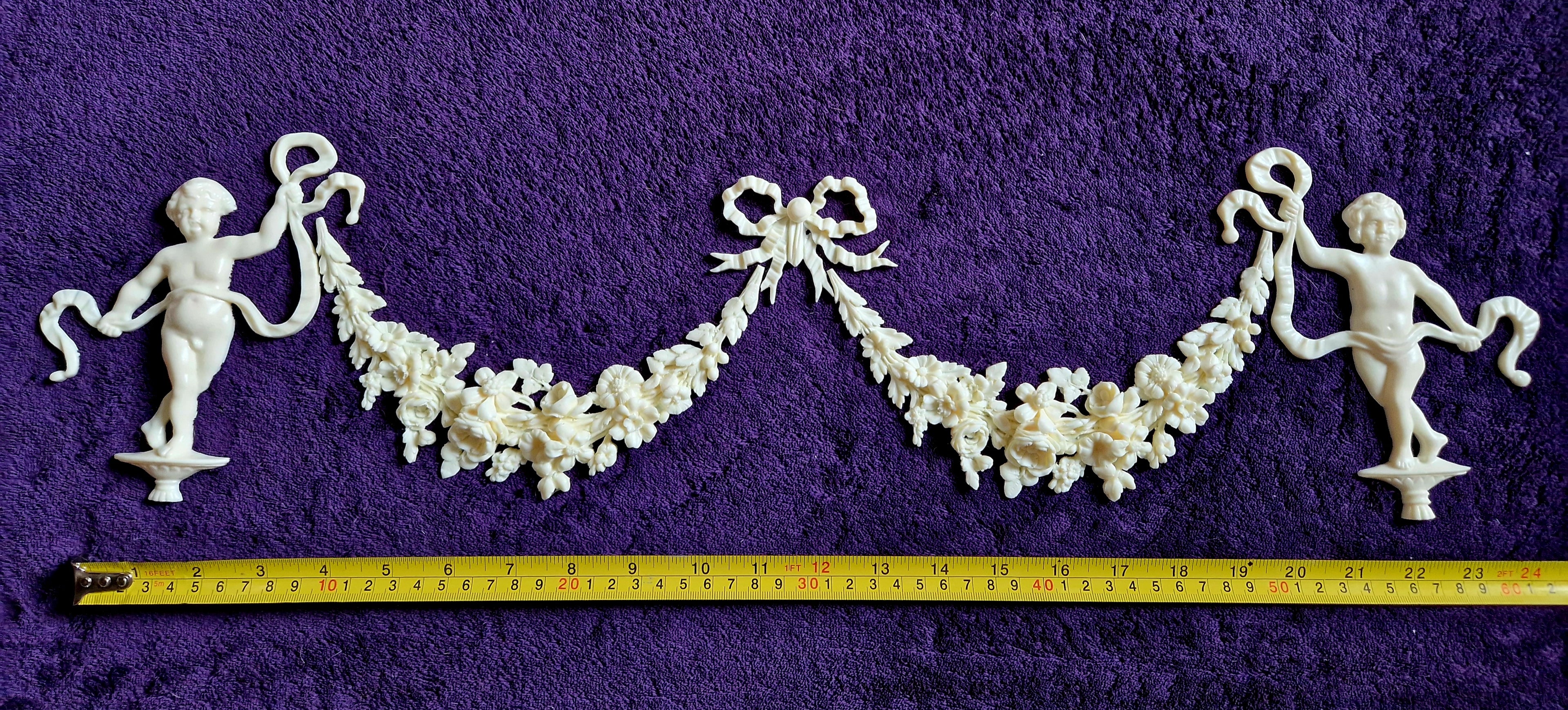 DECORATIVE RESIN PEDIMENT LOUIS XVI CHERUBS FLORAL APPLIQUE GILT WHITE DECORATION (No169)