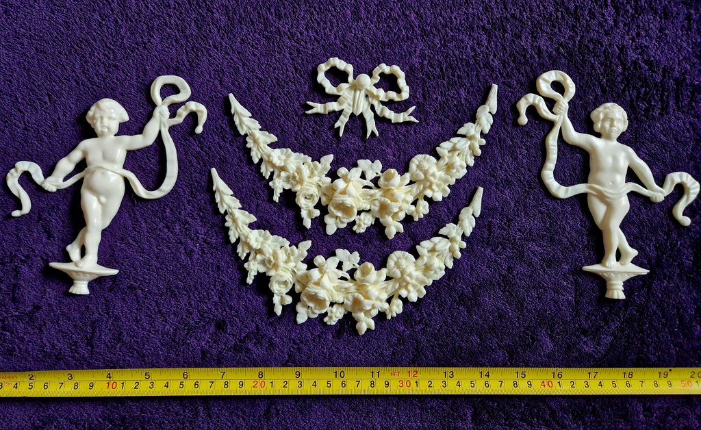 DECORATIVE RESIN PEDIMENT LOUIS XVI CHERUBS FLORAL APPLIQUE GILT WHITE DECORATION (No169)