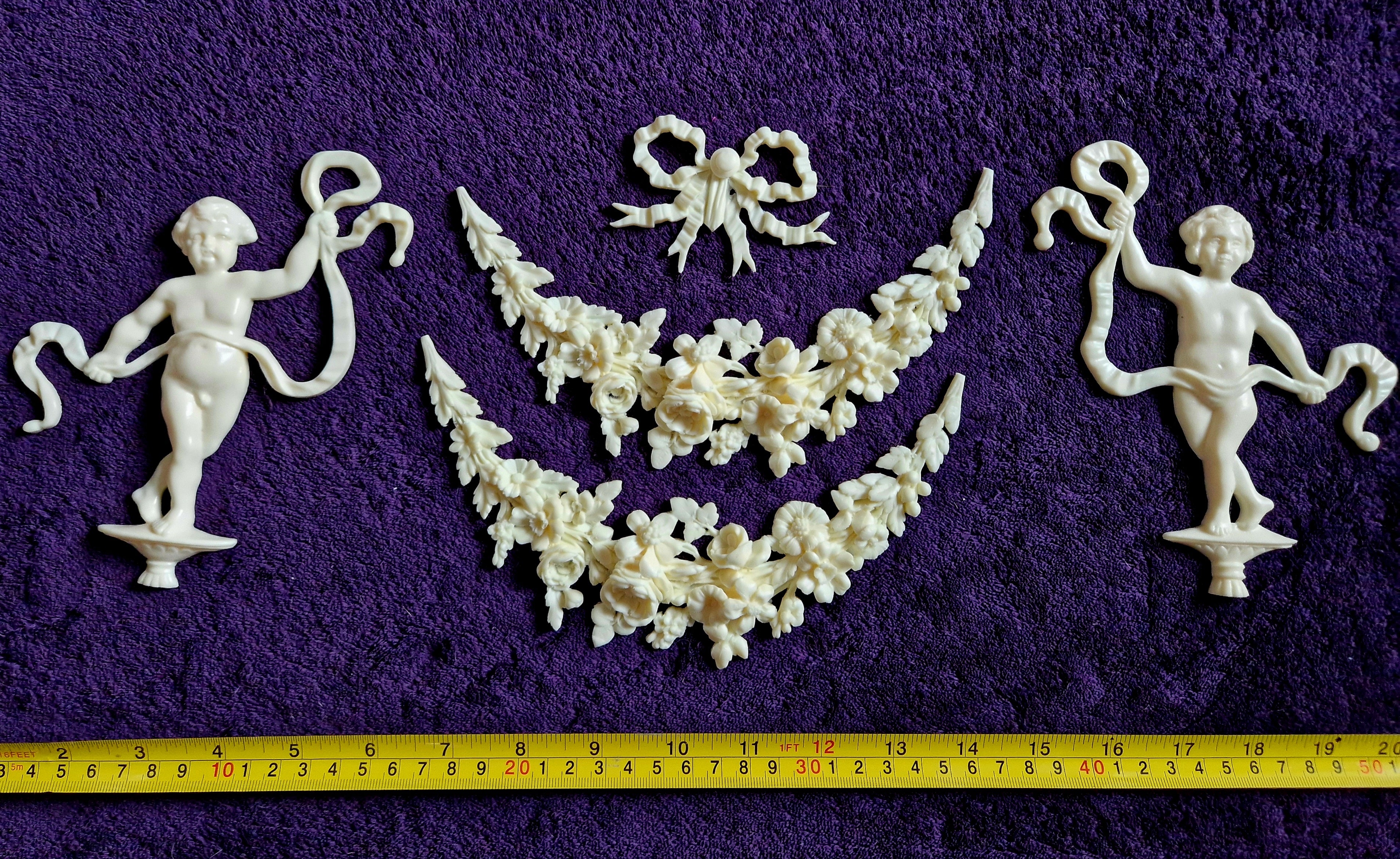 DECORATIVE RESIN PEDIMENT LOUIS XVI CHERUBS FLORAL APPLIQUE GILT WHITE DECORATION (No169)