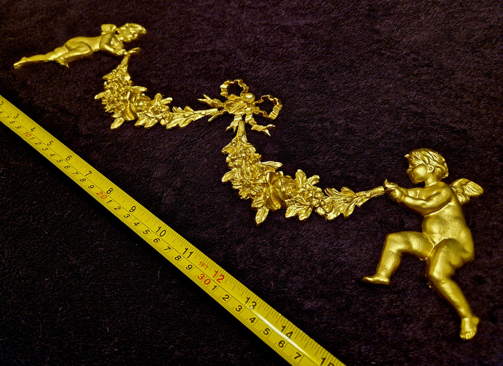 DECORATIVE RESIN PEDIMENT LOUIS XVI CHERUBS FLORAL APPLIQUE GILT WHITE DECORATION (No171)